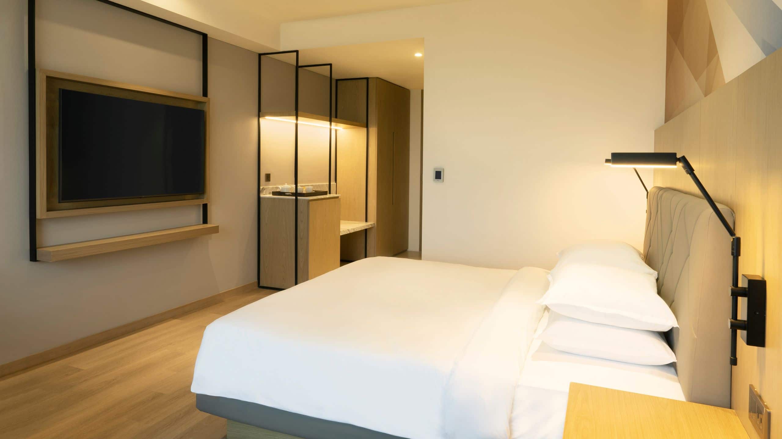 1 King Bed - Image 1