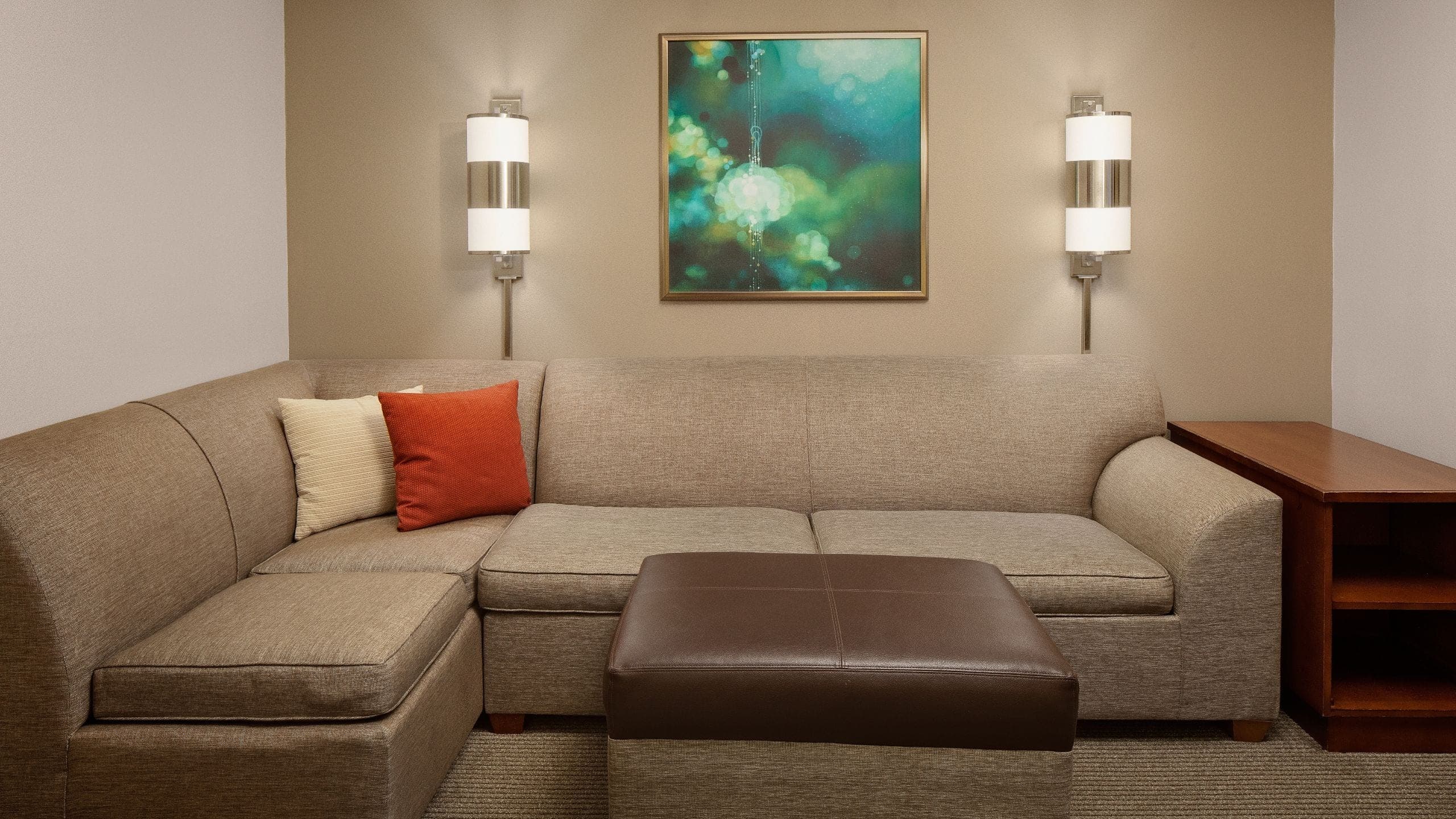 Accessible Double Bed/Roll-In Shower (With Sofa Bed) - Image 2