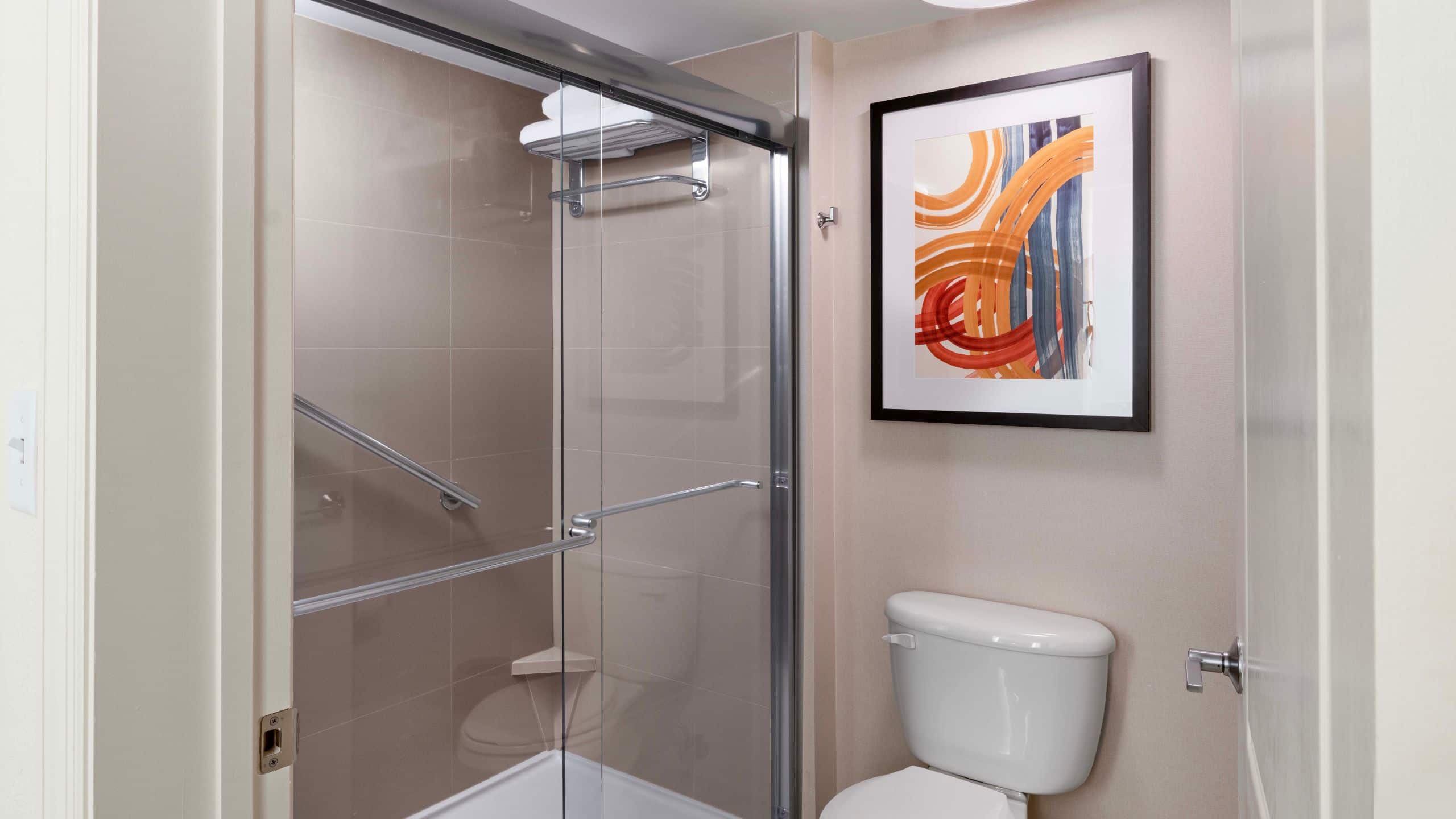 One-Bedroom Kitchen Suite | King Bed (Plus Sofa Bed) - Image 4