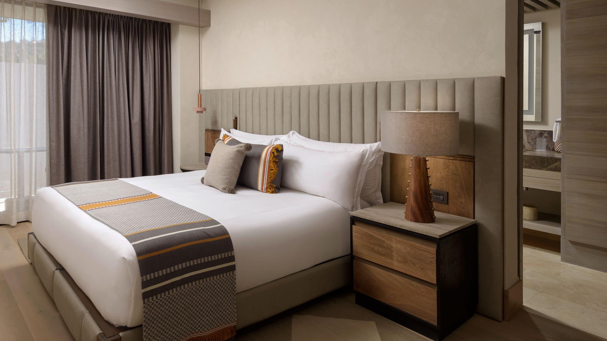 1 King Bed - Image 2