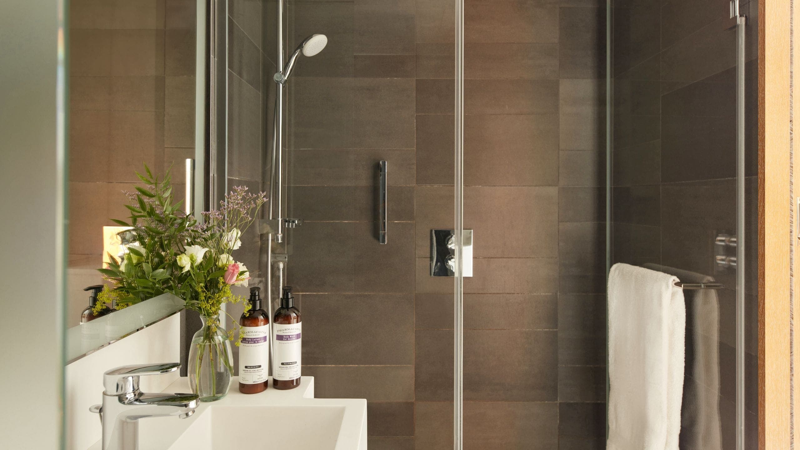 Regency Suite - Image 5