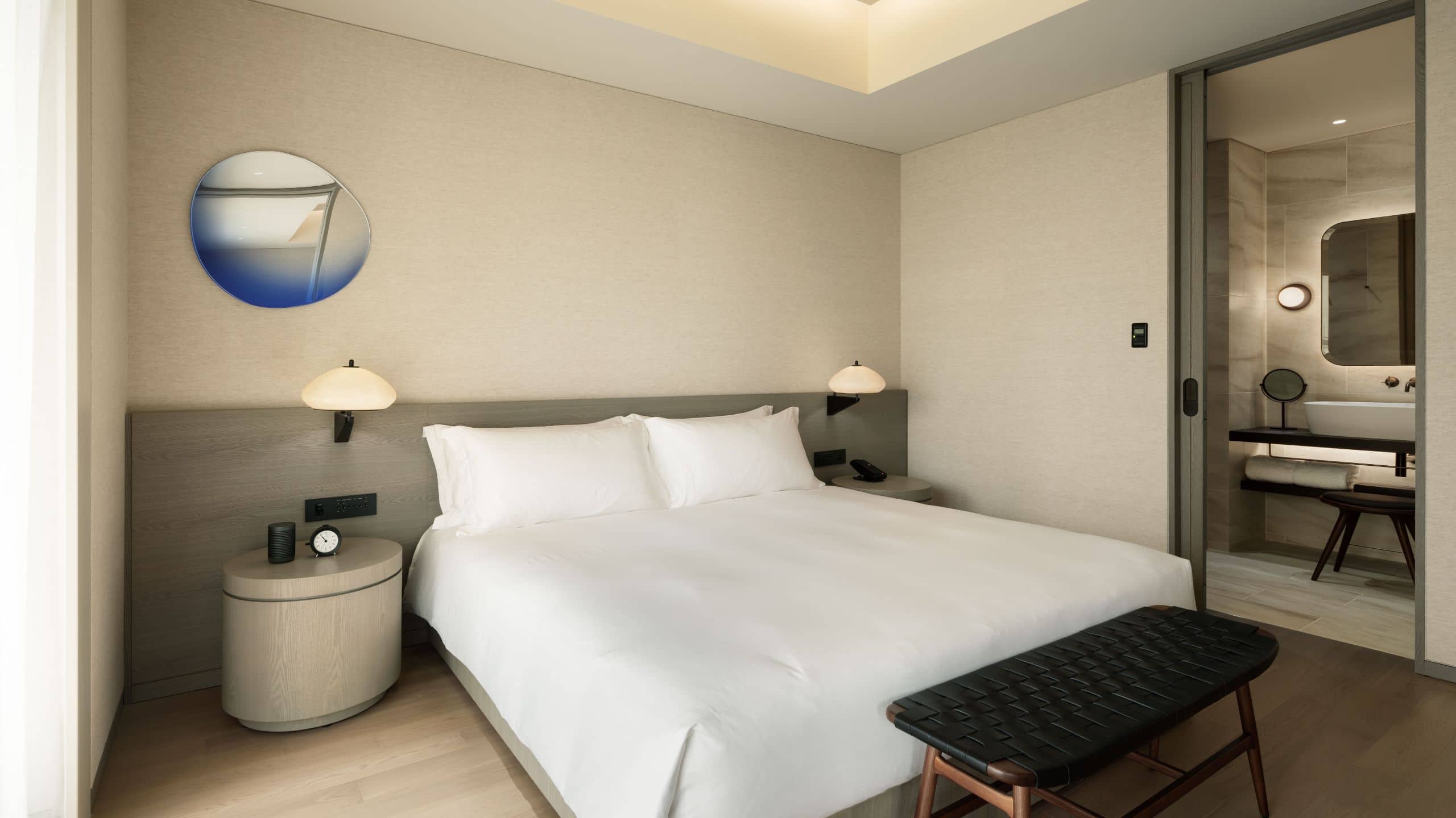 Suite, 1 King Bed - Image 1