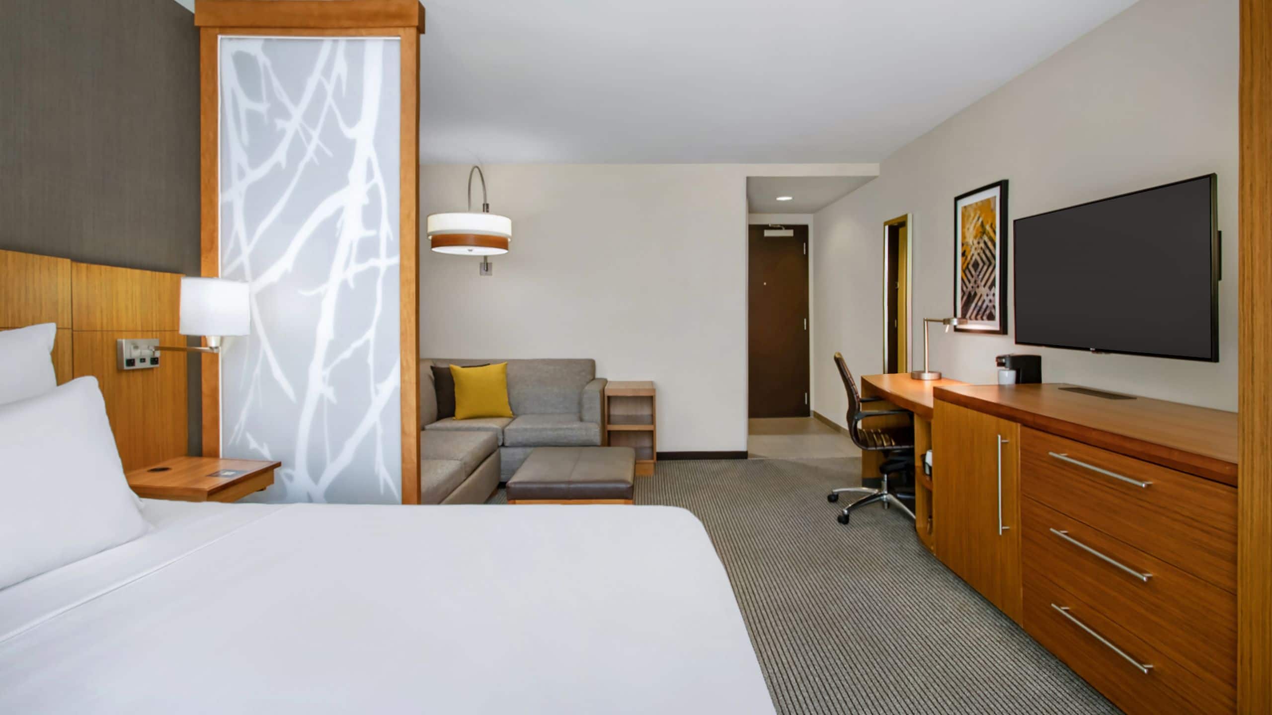 Standard King - Image 1