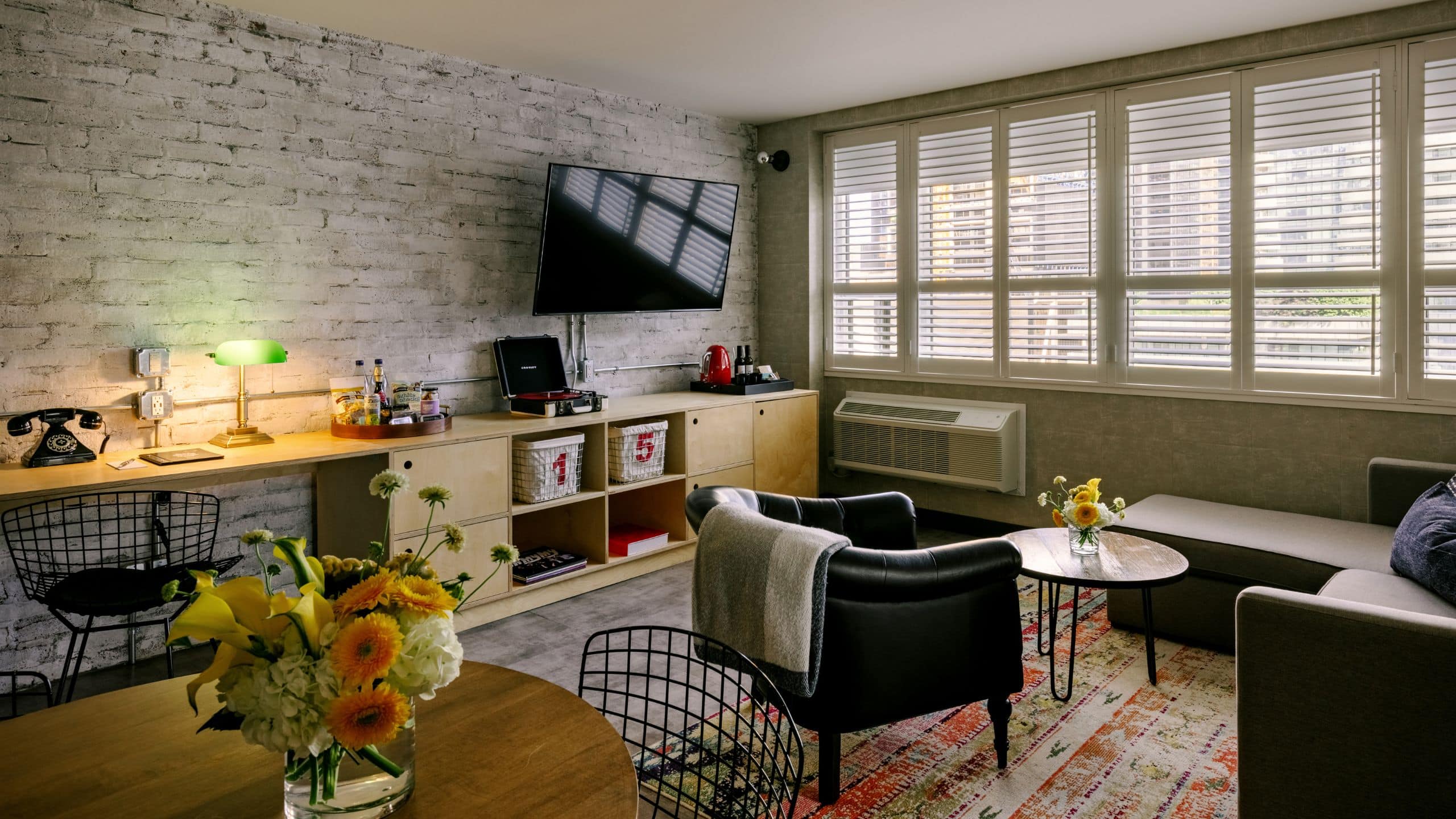 The Master Suite - Image 3