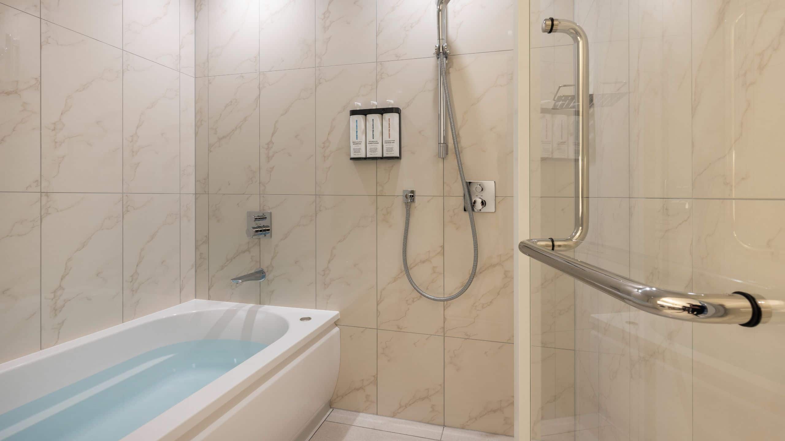 Suite, 2 Twin Beds - Image 5