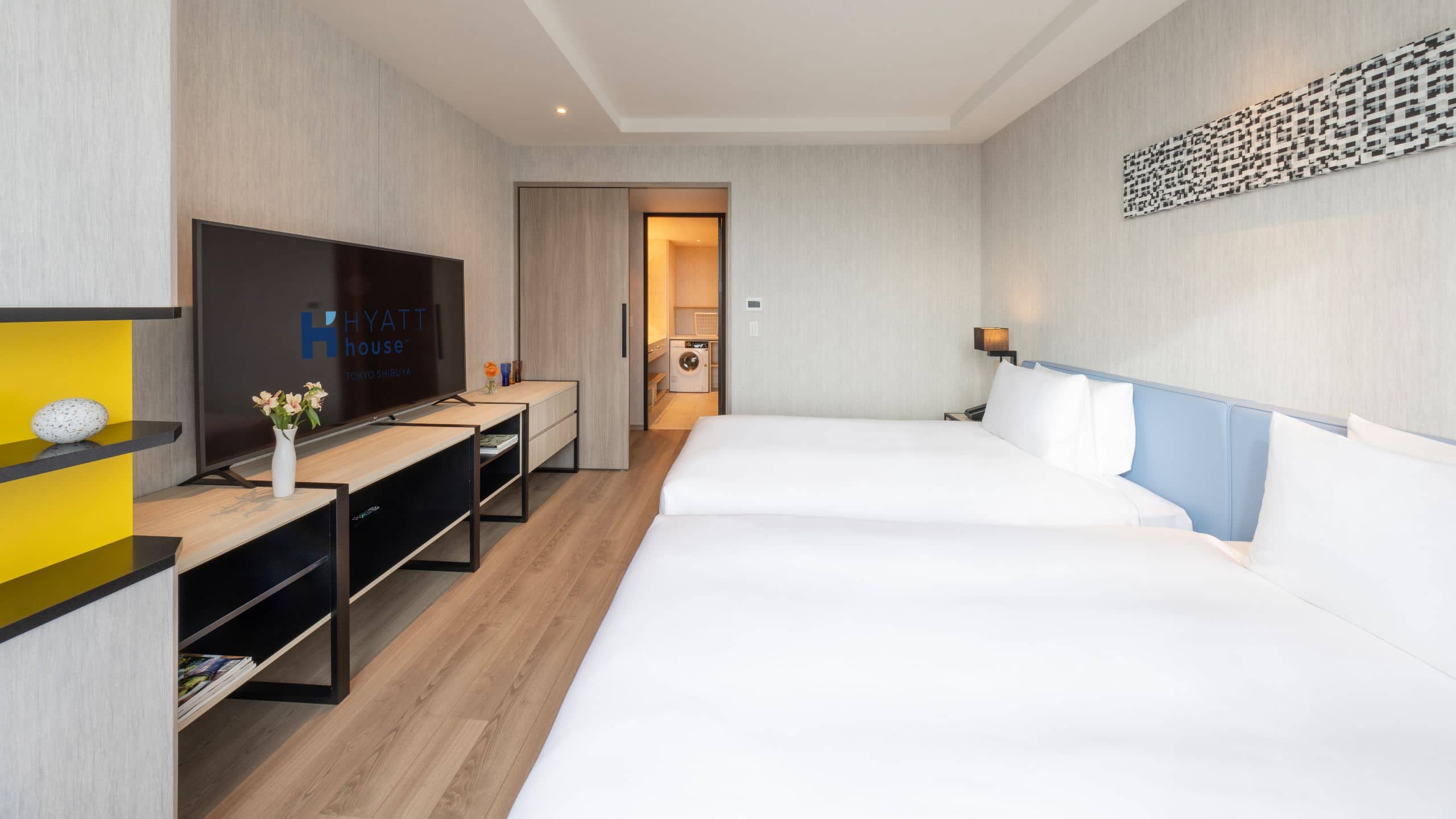 Suite, 2 Twin Beds - Image 3