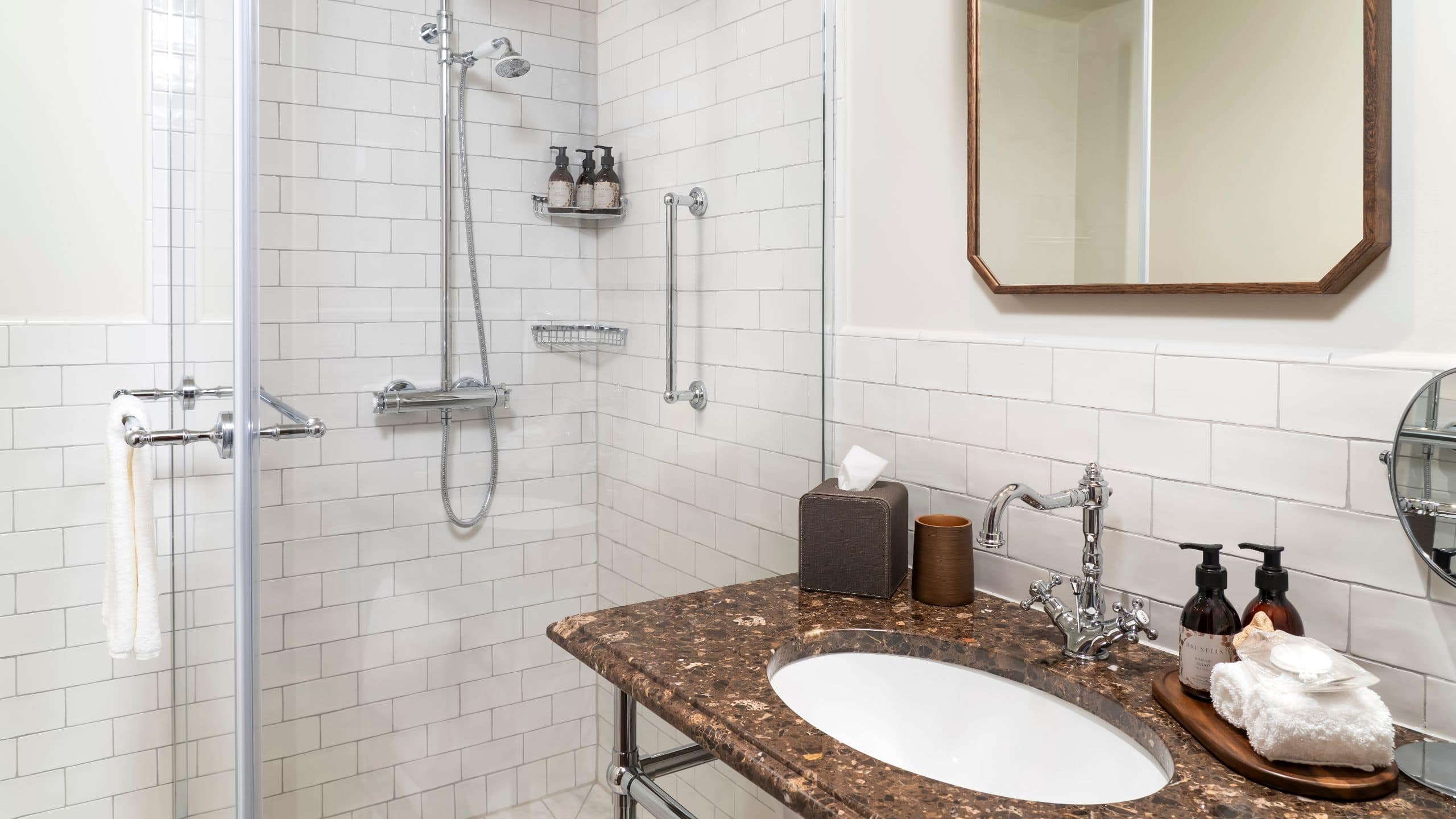 1 King Bed - Image 2