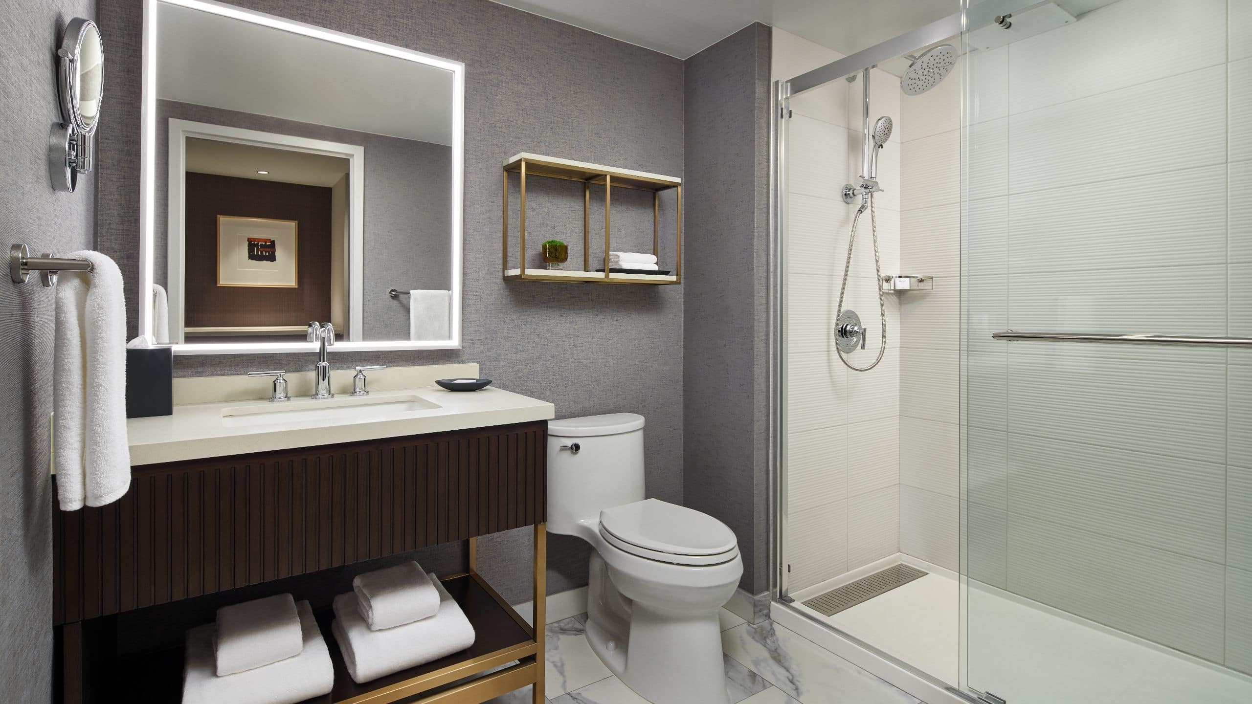 Executive King Suite - Image 3
