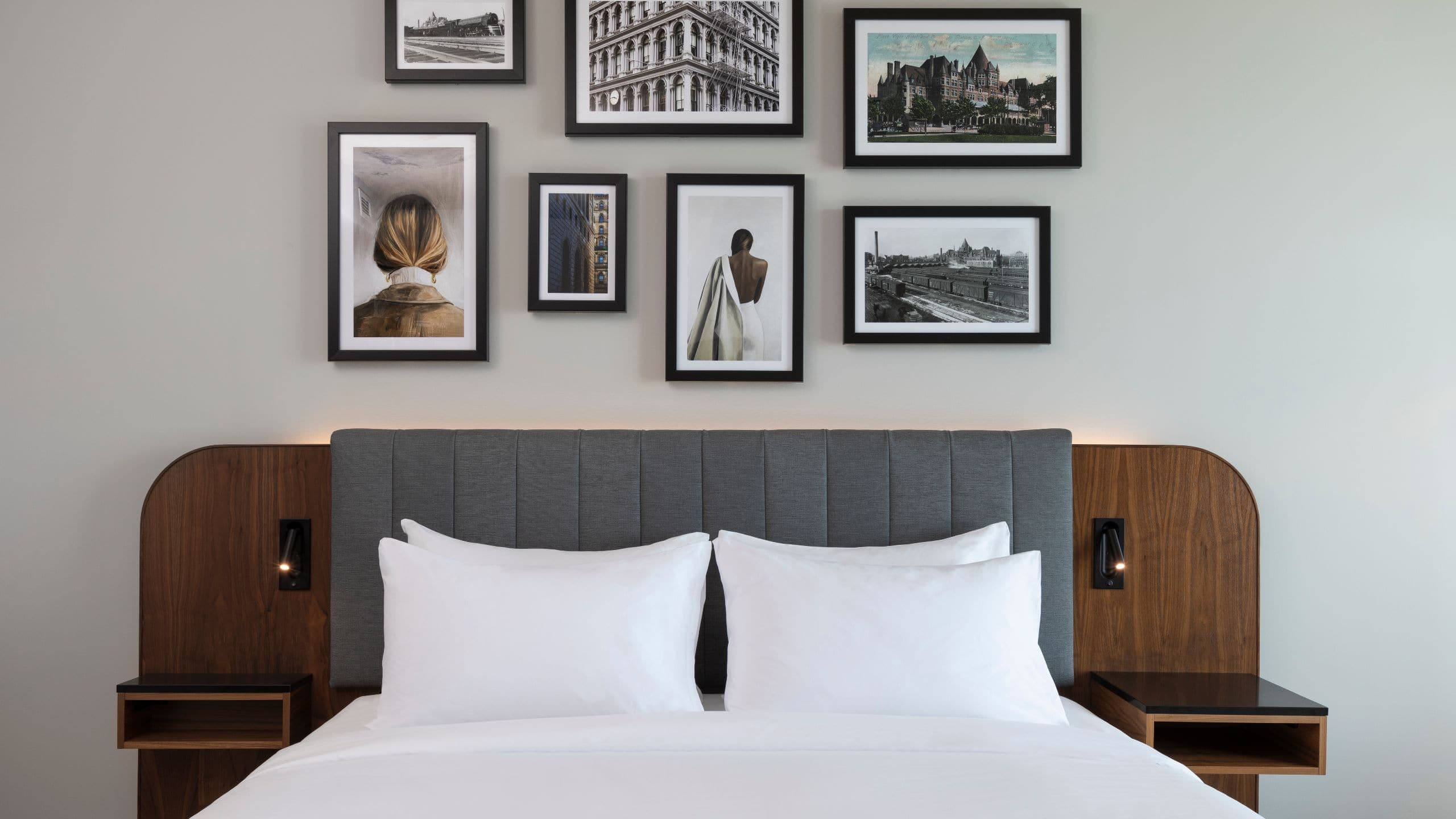 1 King Bed - Image 3