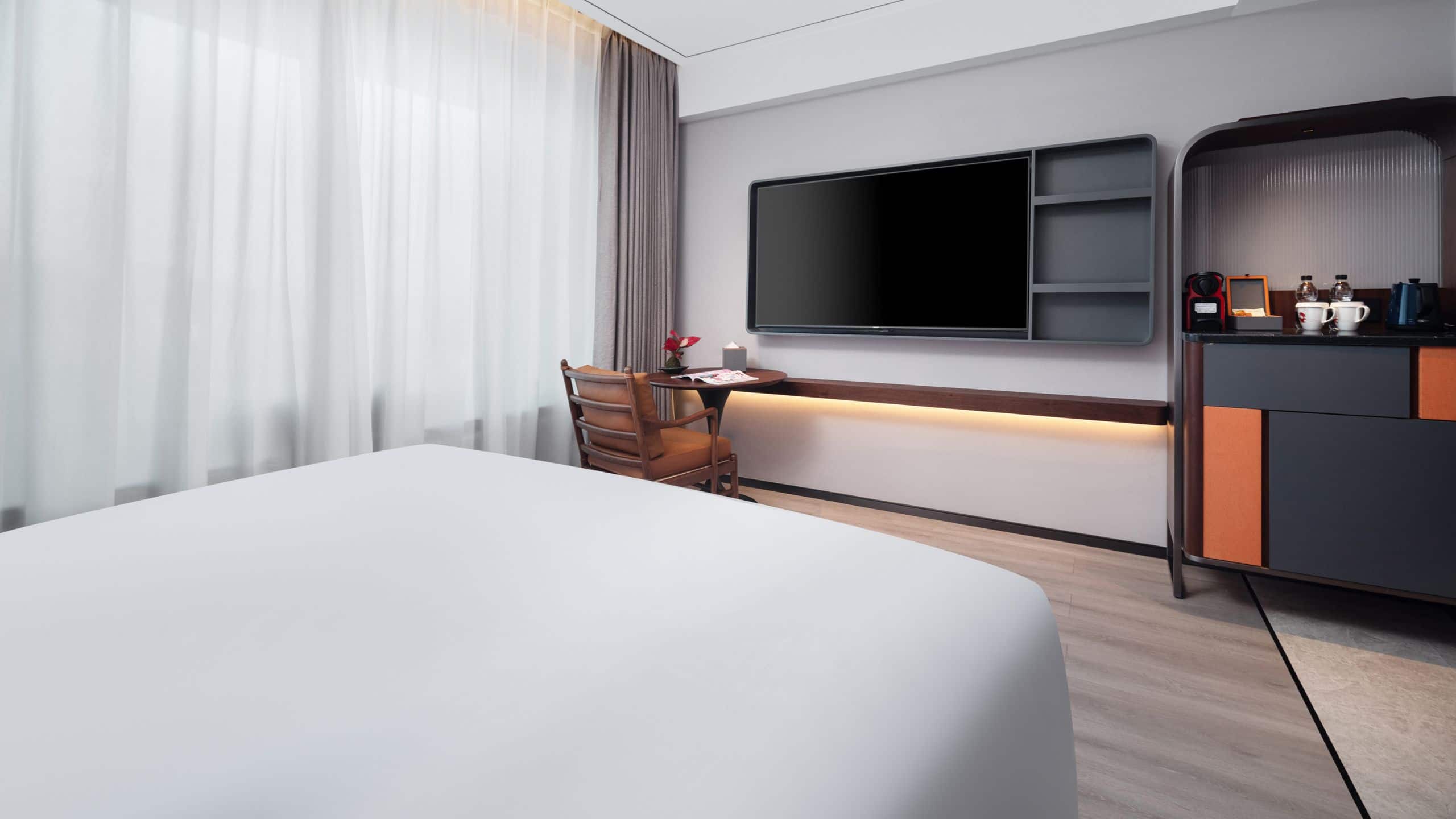 Superior King - Image 2