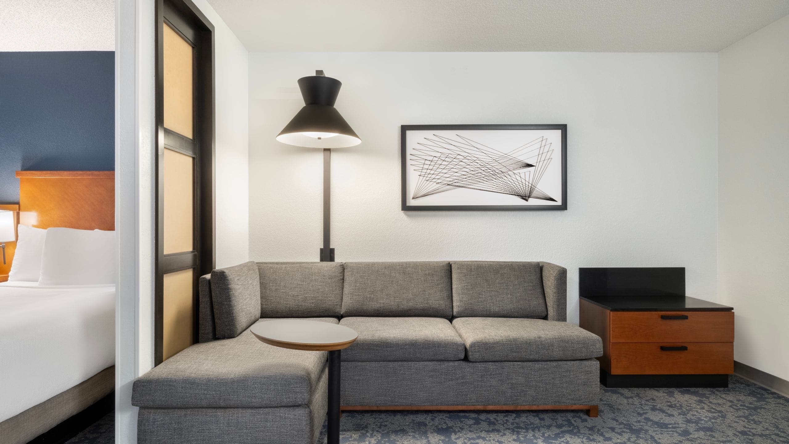 King Bed (with sofa bed) - Image 2