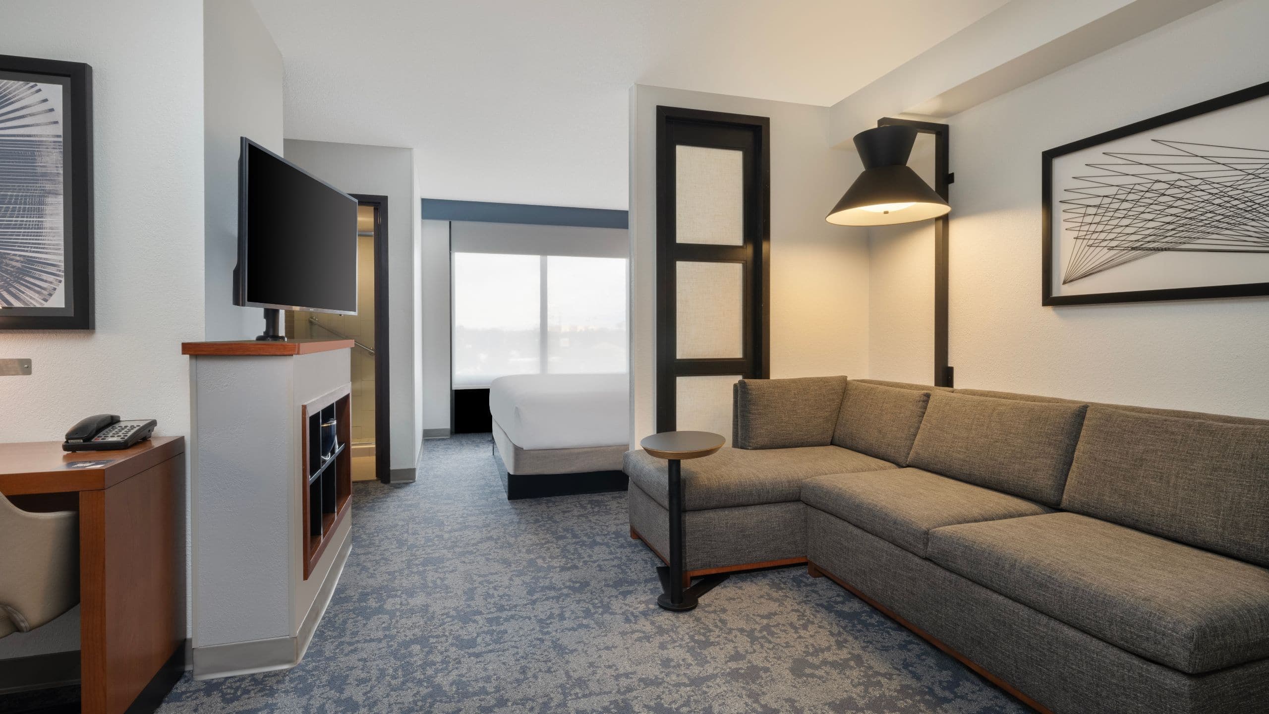 King Bed (with sofa bed) - Image 4