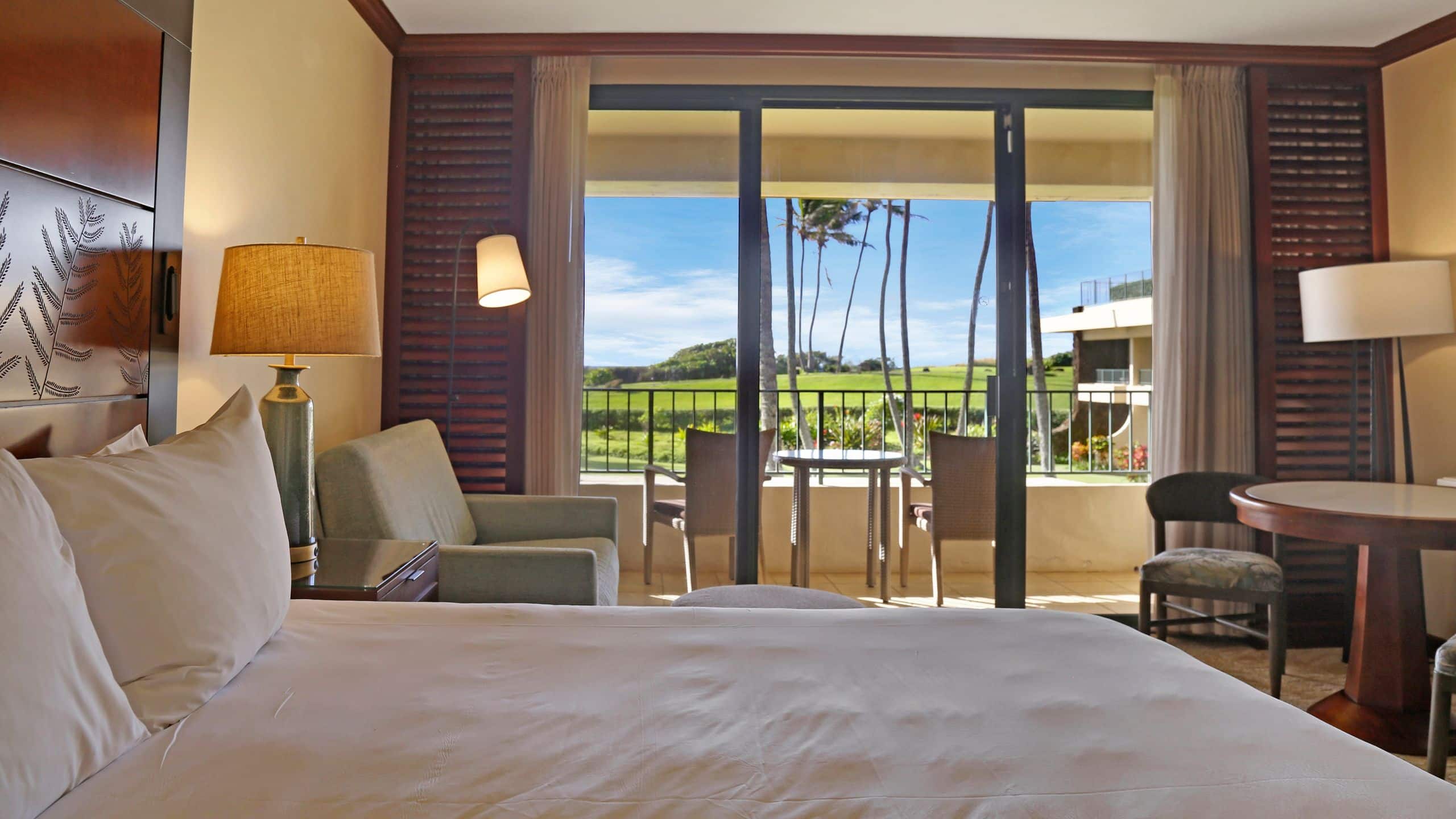 2 Queen Beds Resort View - Image 3