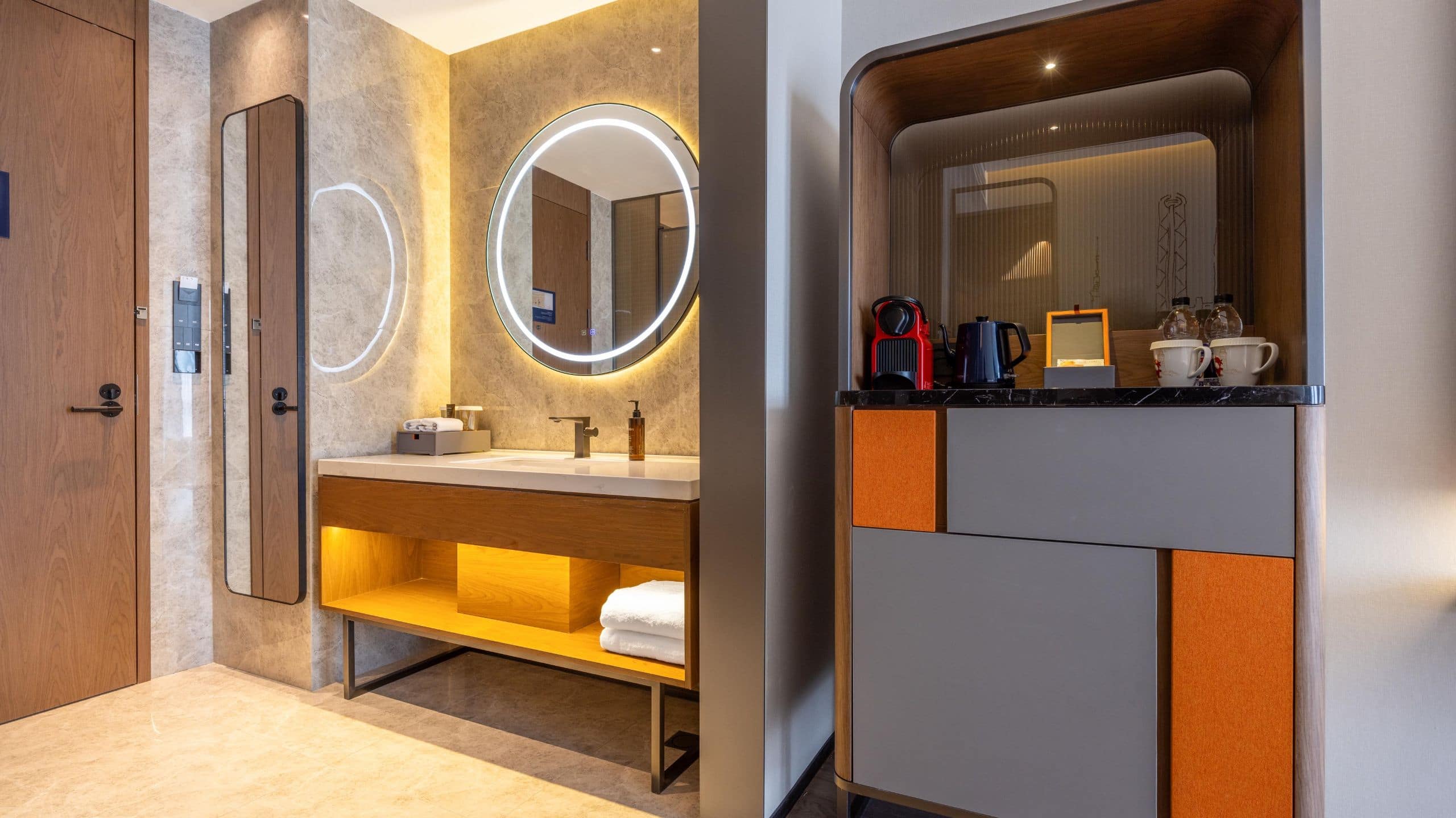 Superior King - Image 2