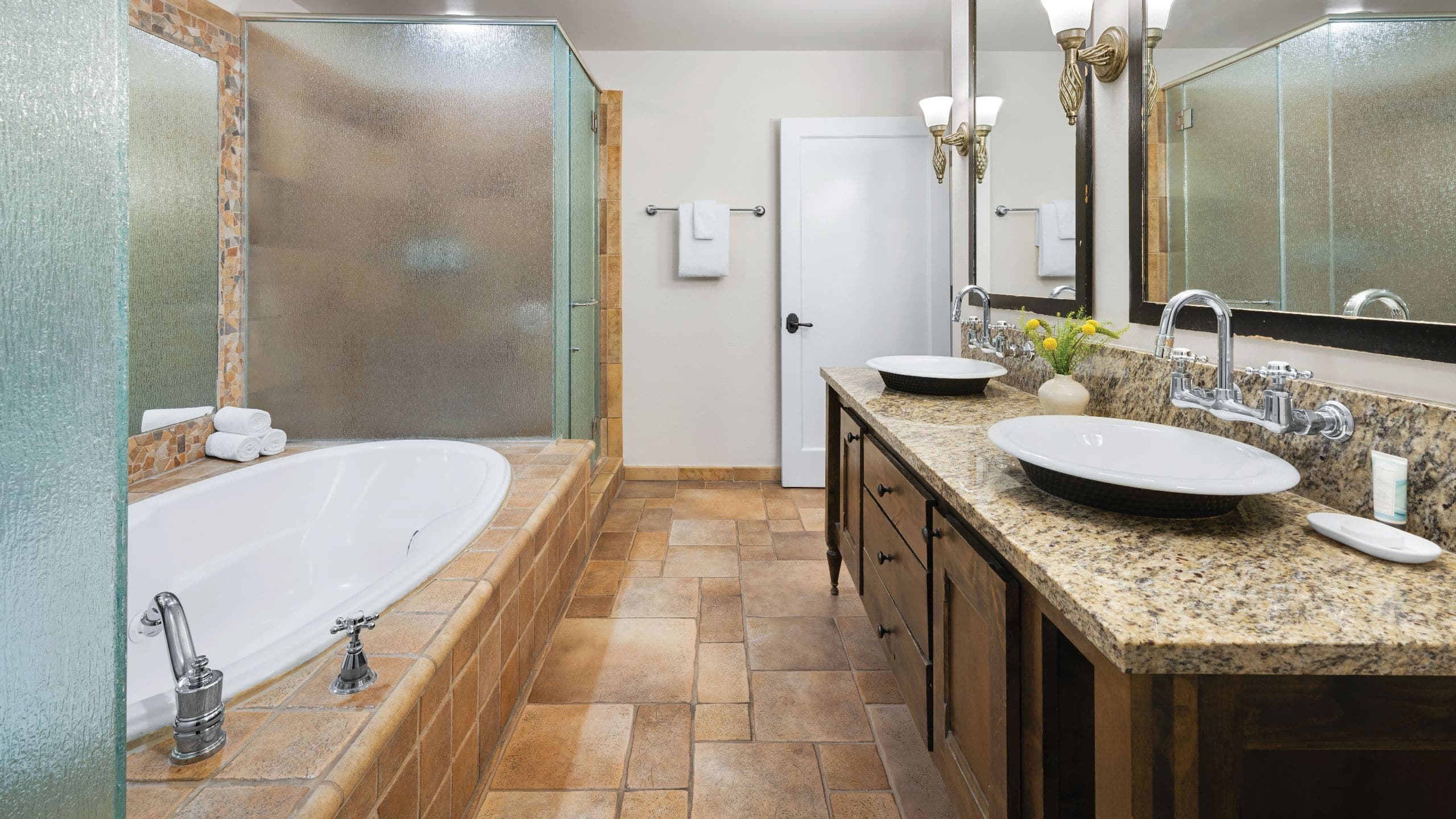 One Bedroom Villa - Image 3