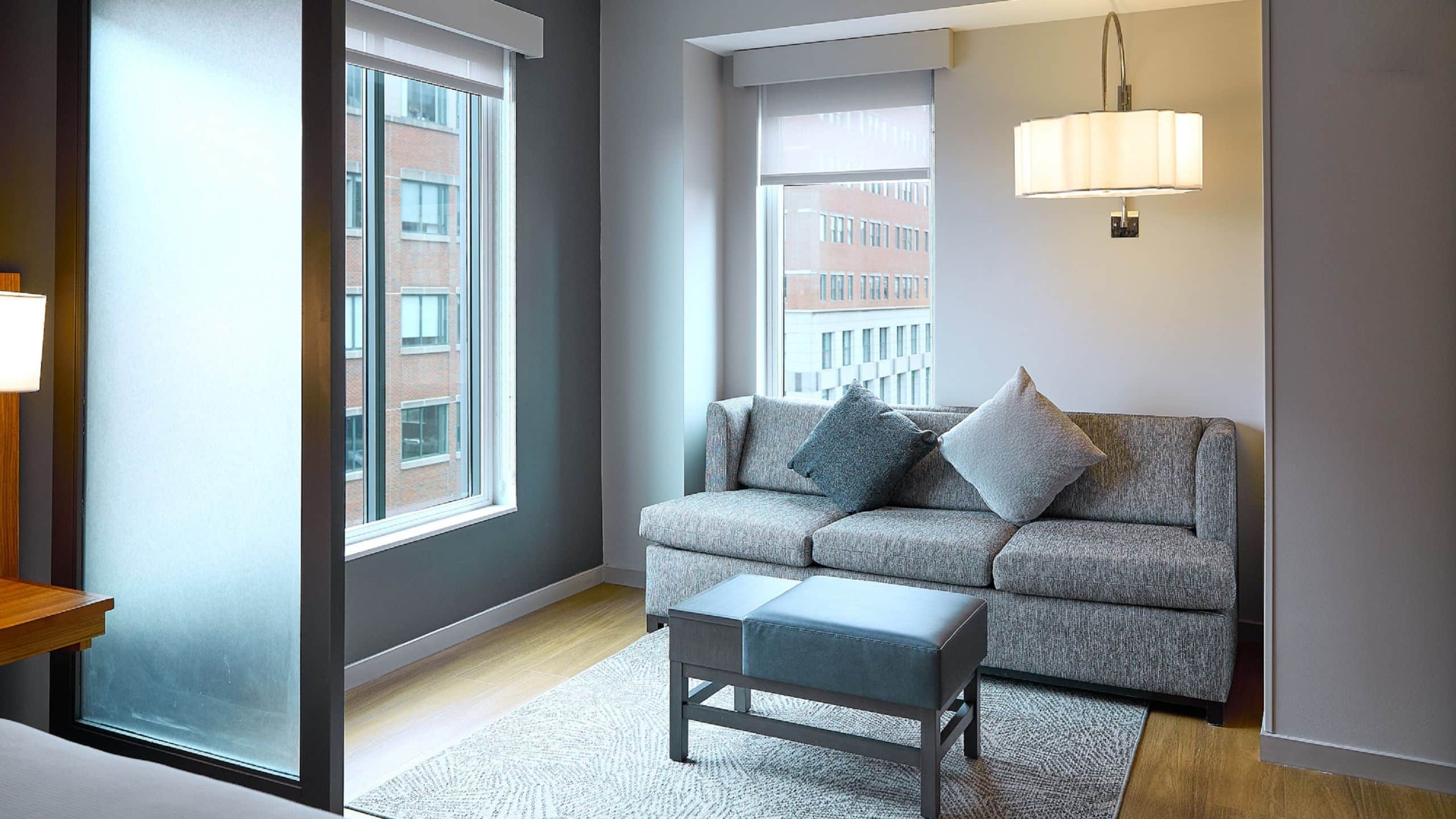 King Bed (with sofa bed) - Image 1