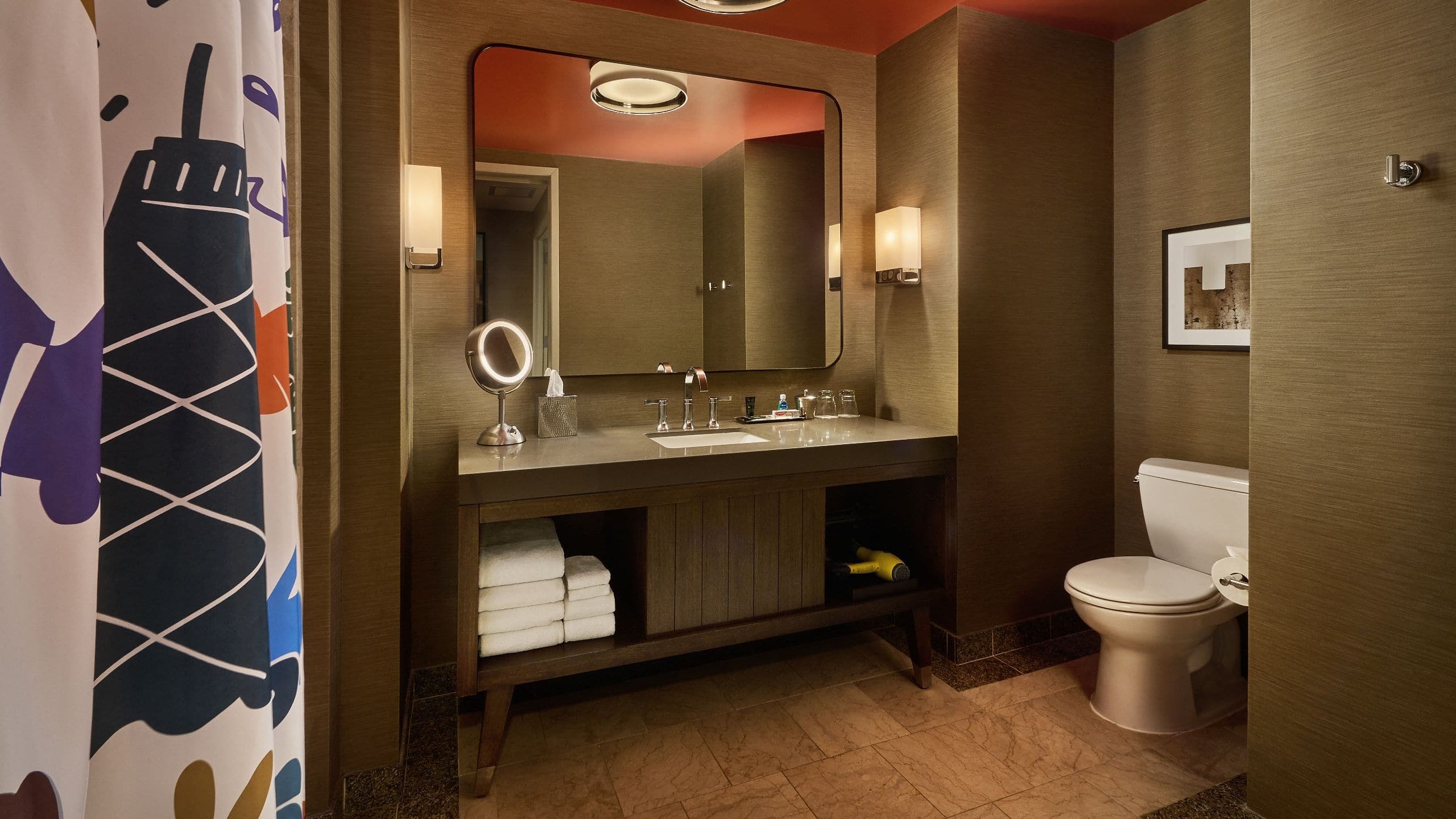 Executive King Suite - Image 4