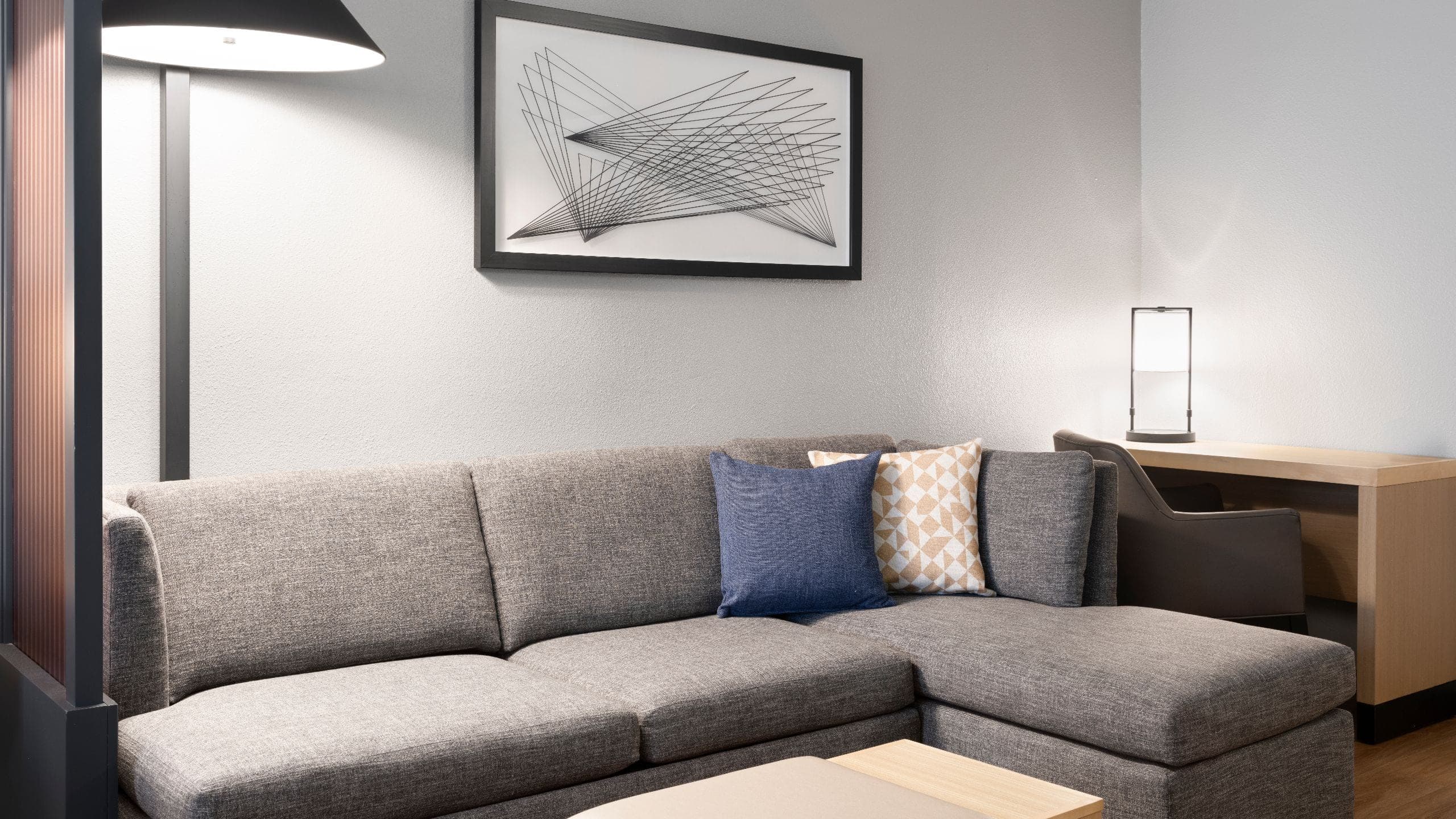 King Bed (with sofa bed) - Image 3