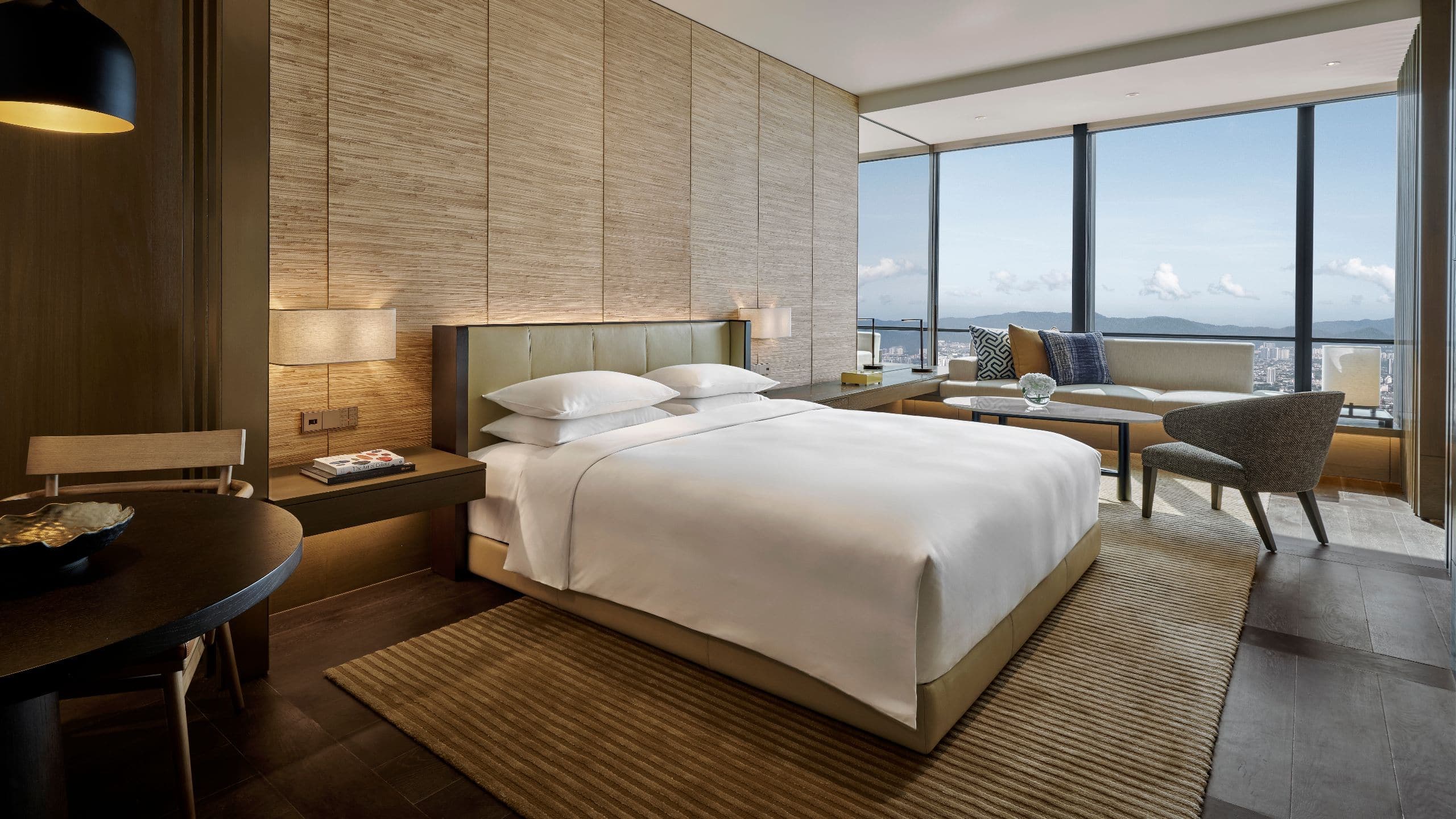 1 King Bed - Image 1