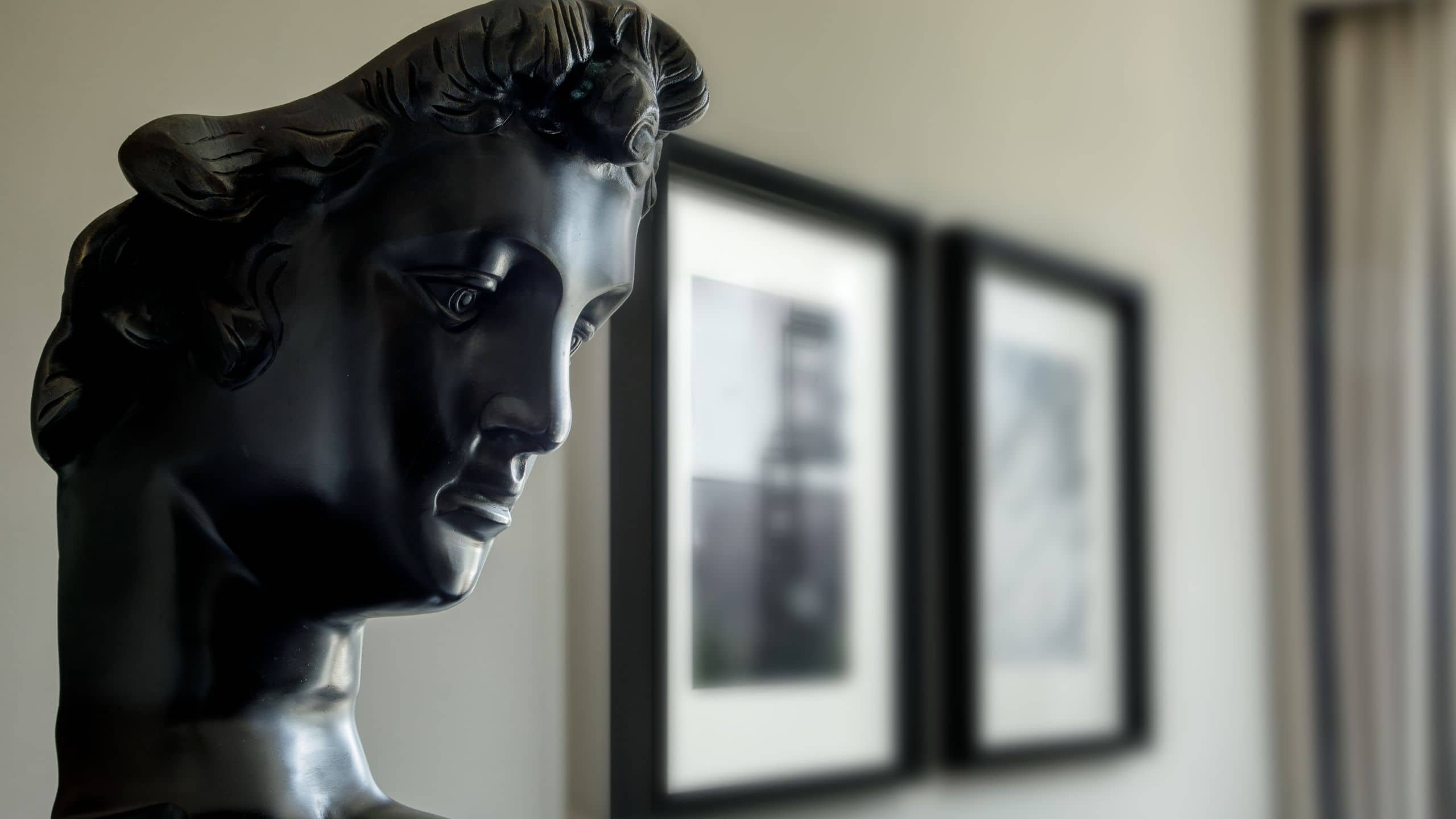 1 King Junior Suite - Image 6