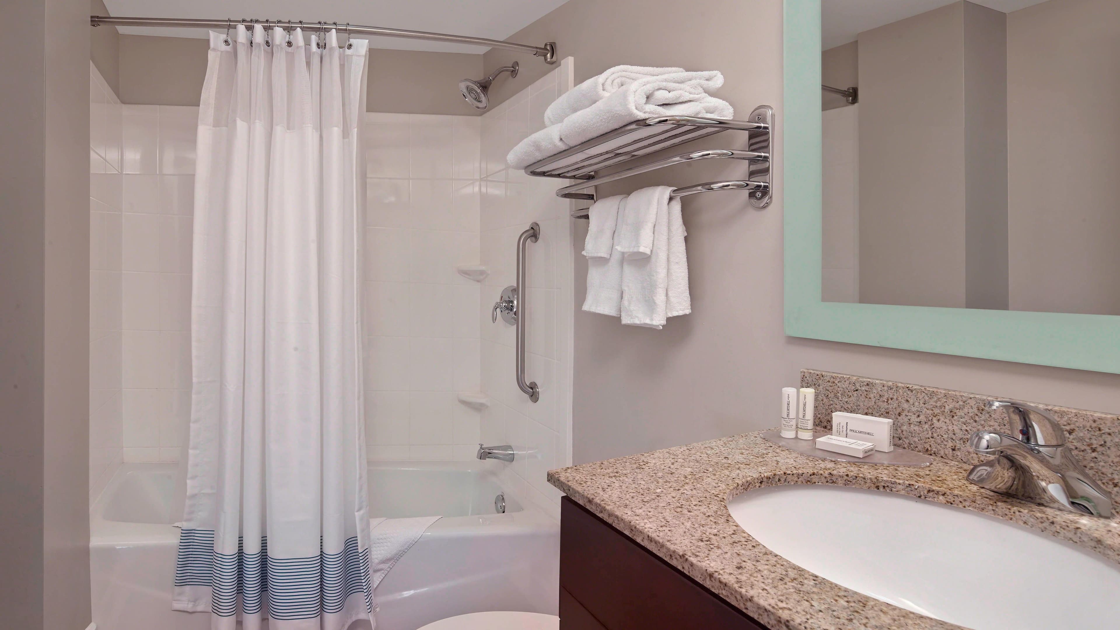 1 Bedroom Suite - Image 7