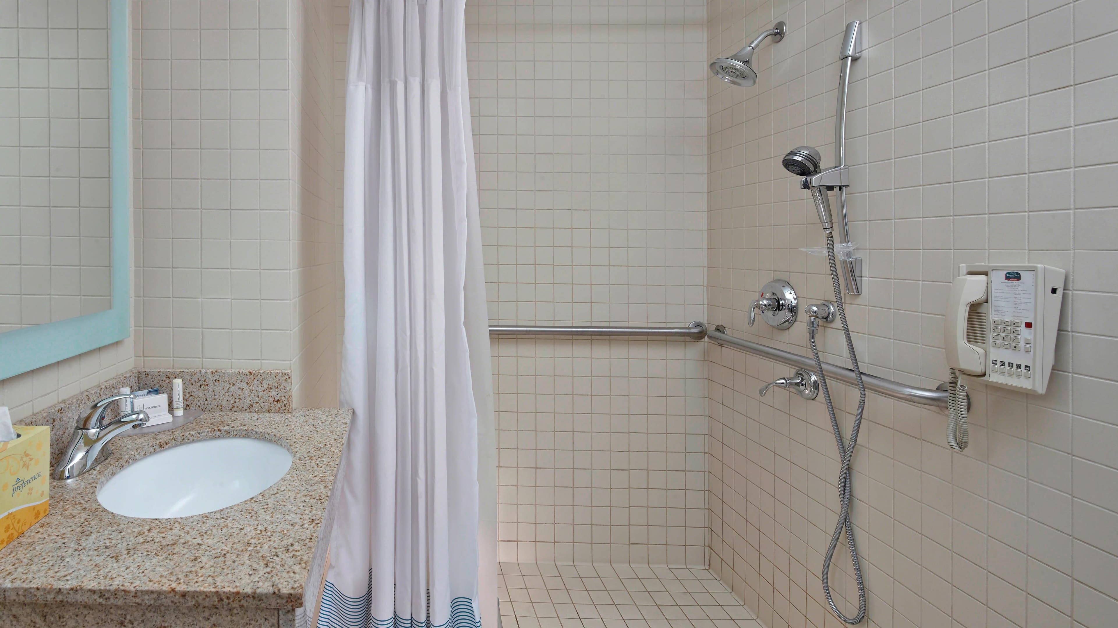 1 Bedroom Suite - Image 8