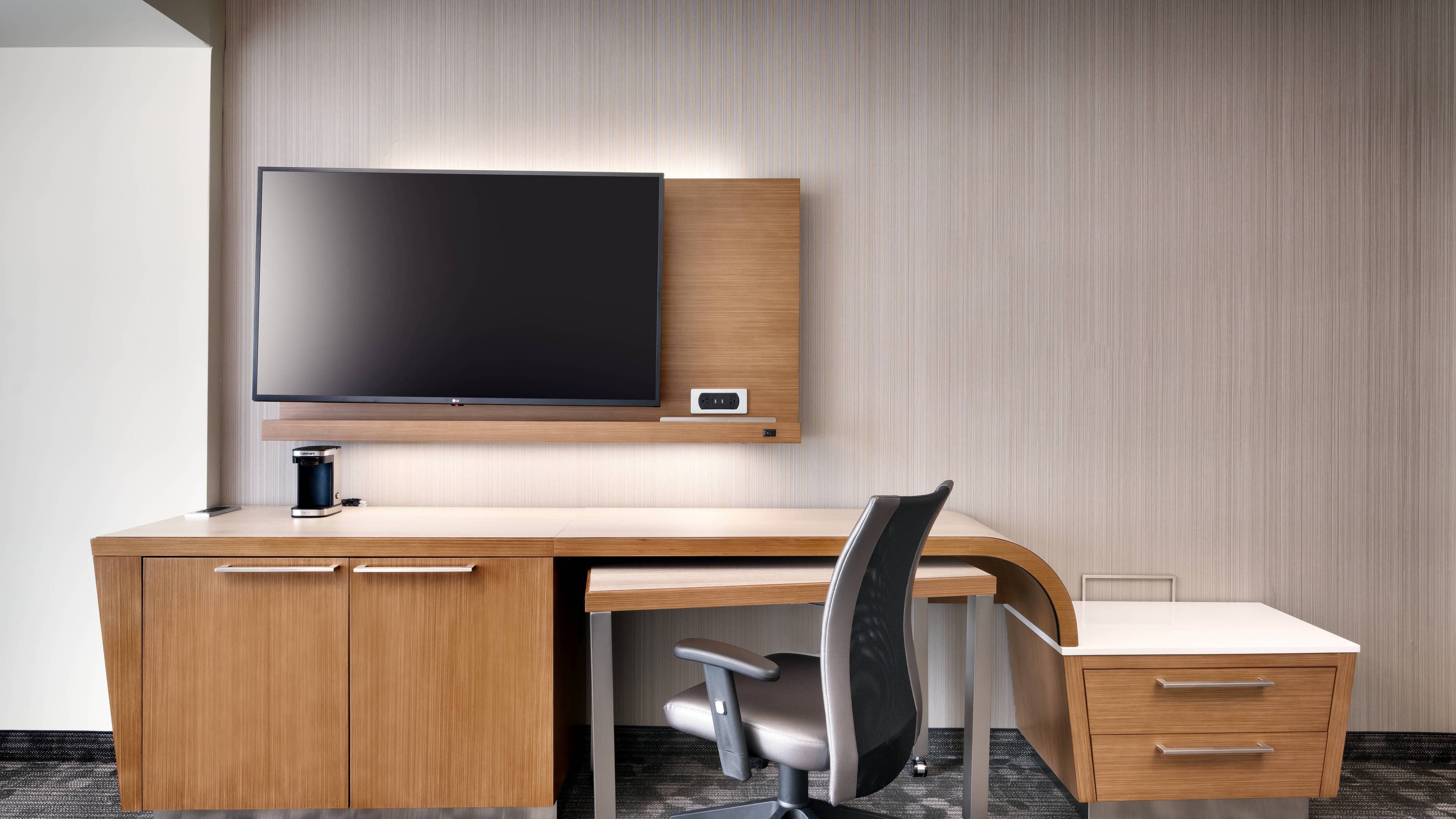 Two Queen Guest Room - Image 2