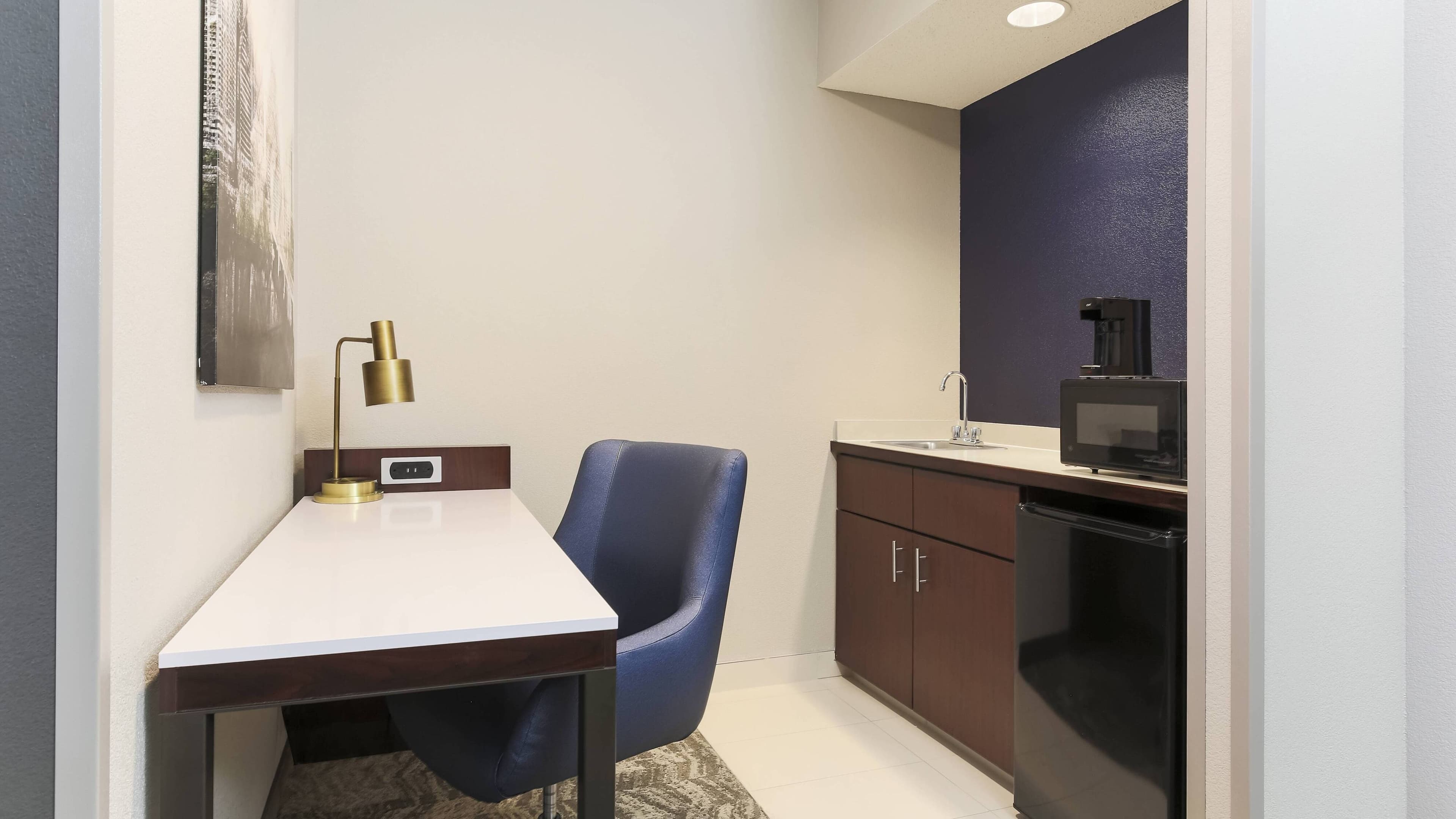 Studio Suite - Image 4