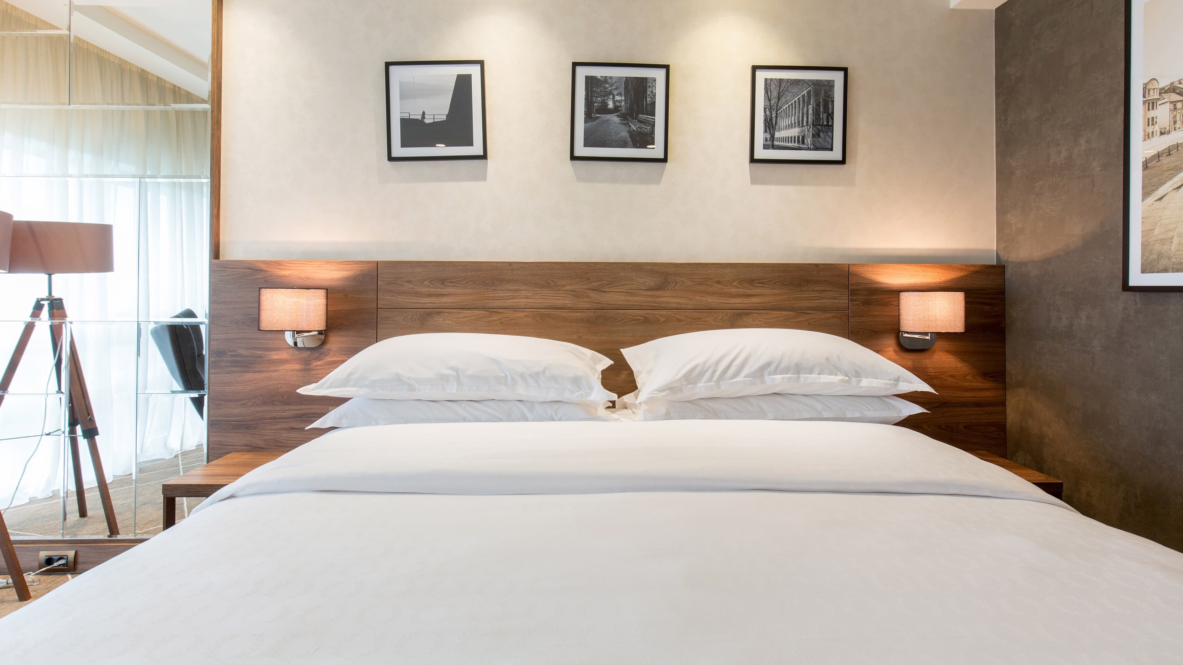 Superior Guest Room - Image 1