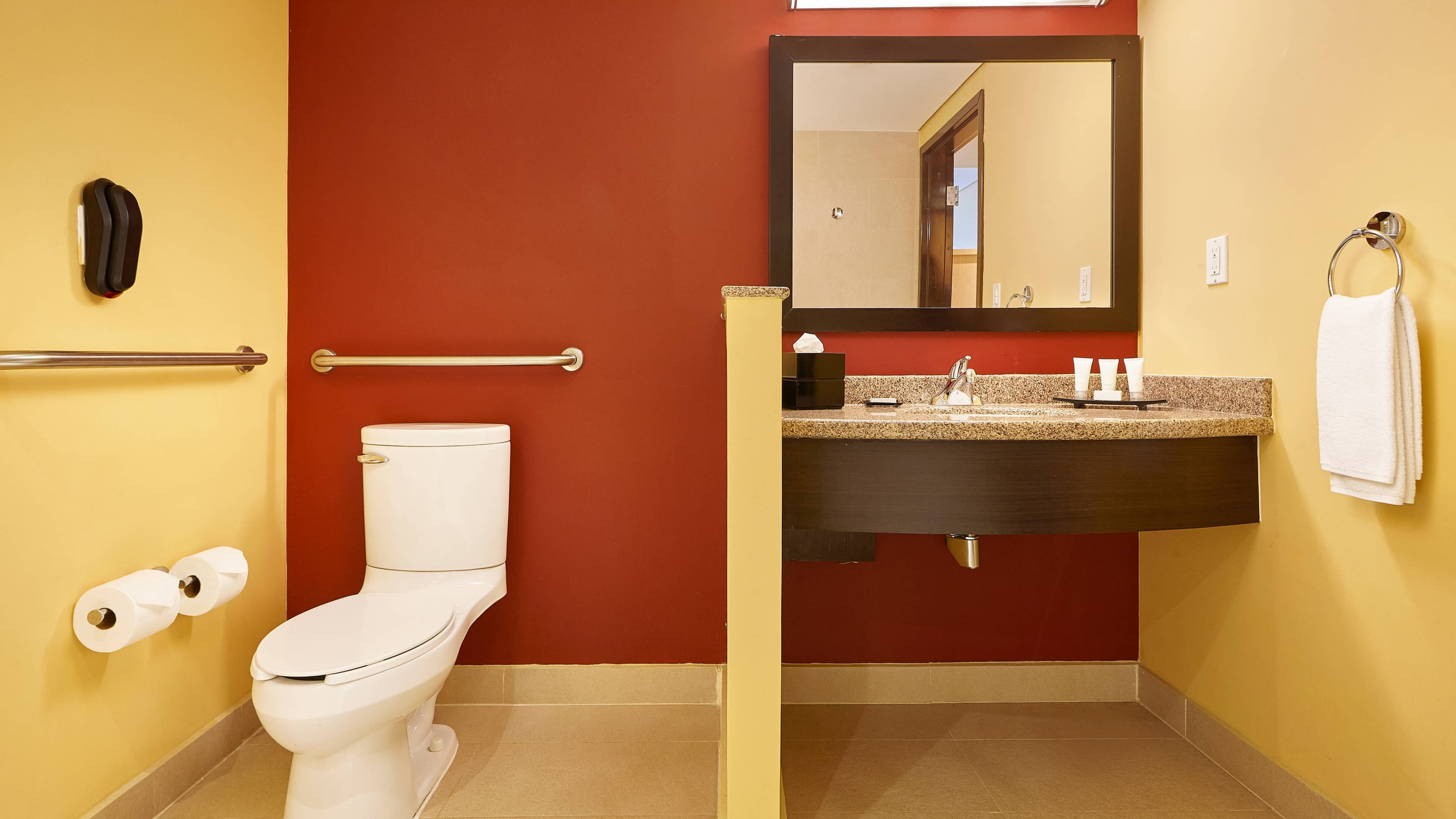 2 Queen beds - Image 6