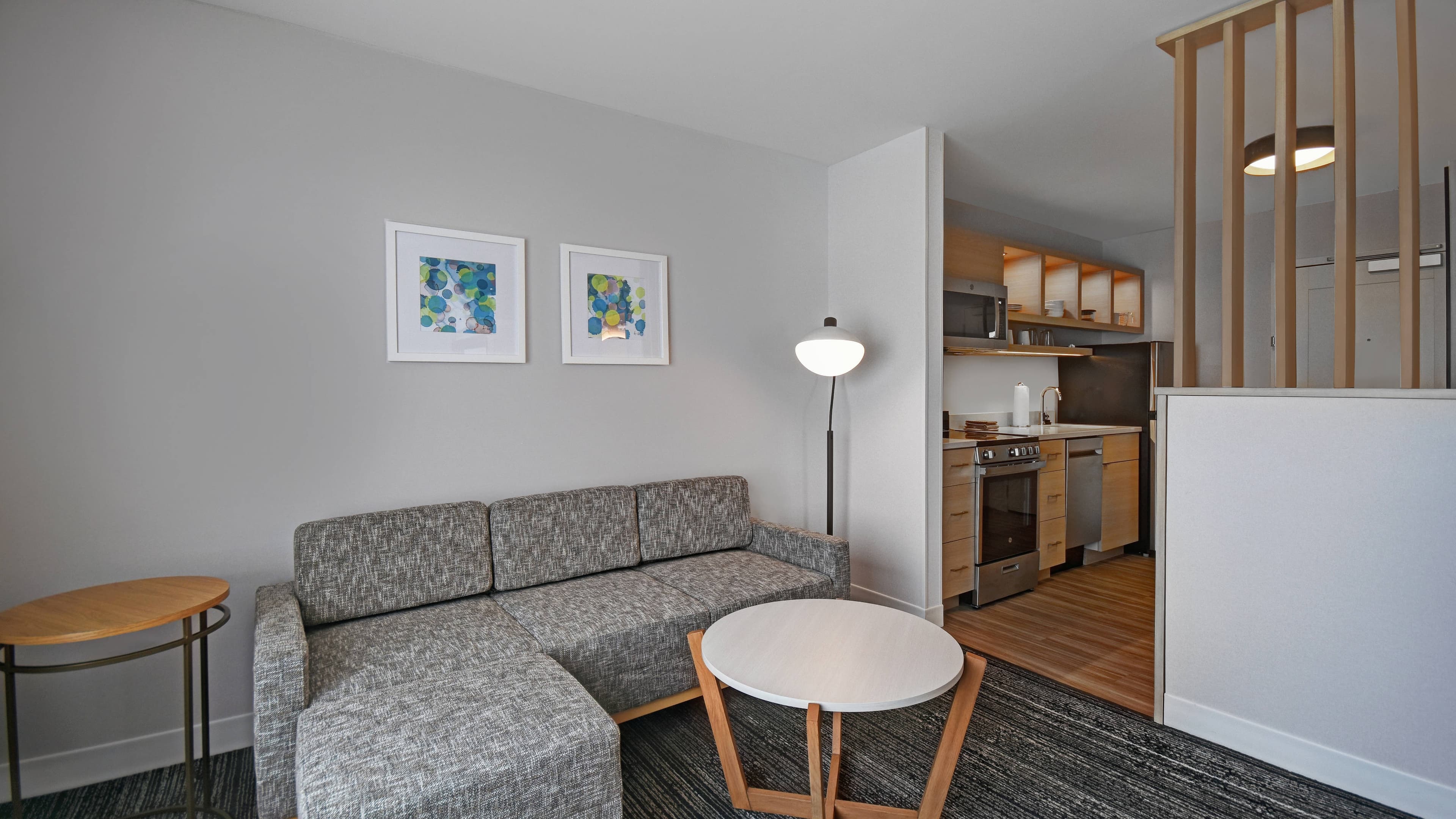 1 Bedroom Suite - Image 2