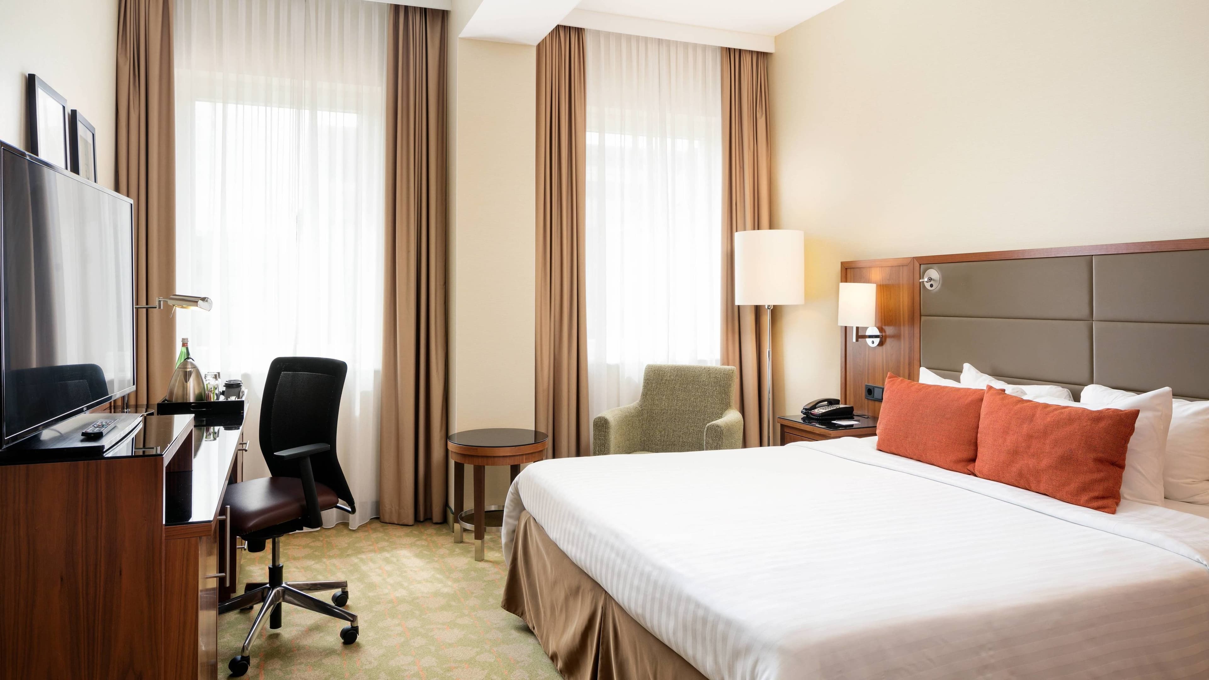 Comfort Room - Image 1