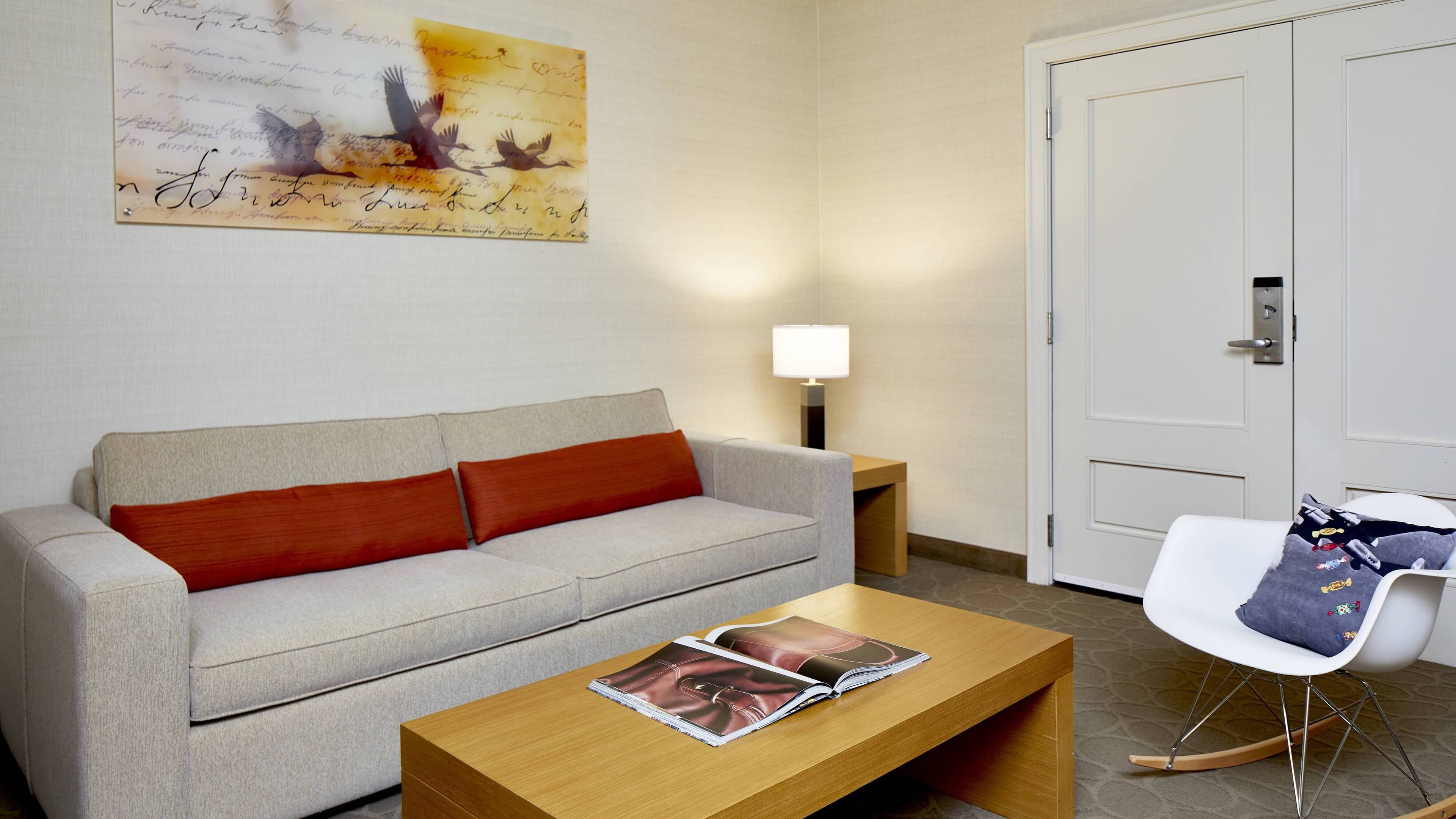 1 Bedroom Suite - Image 1