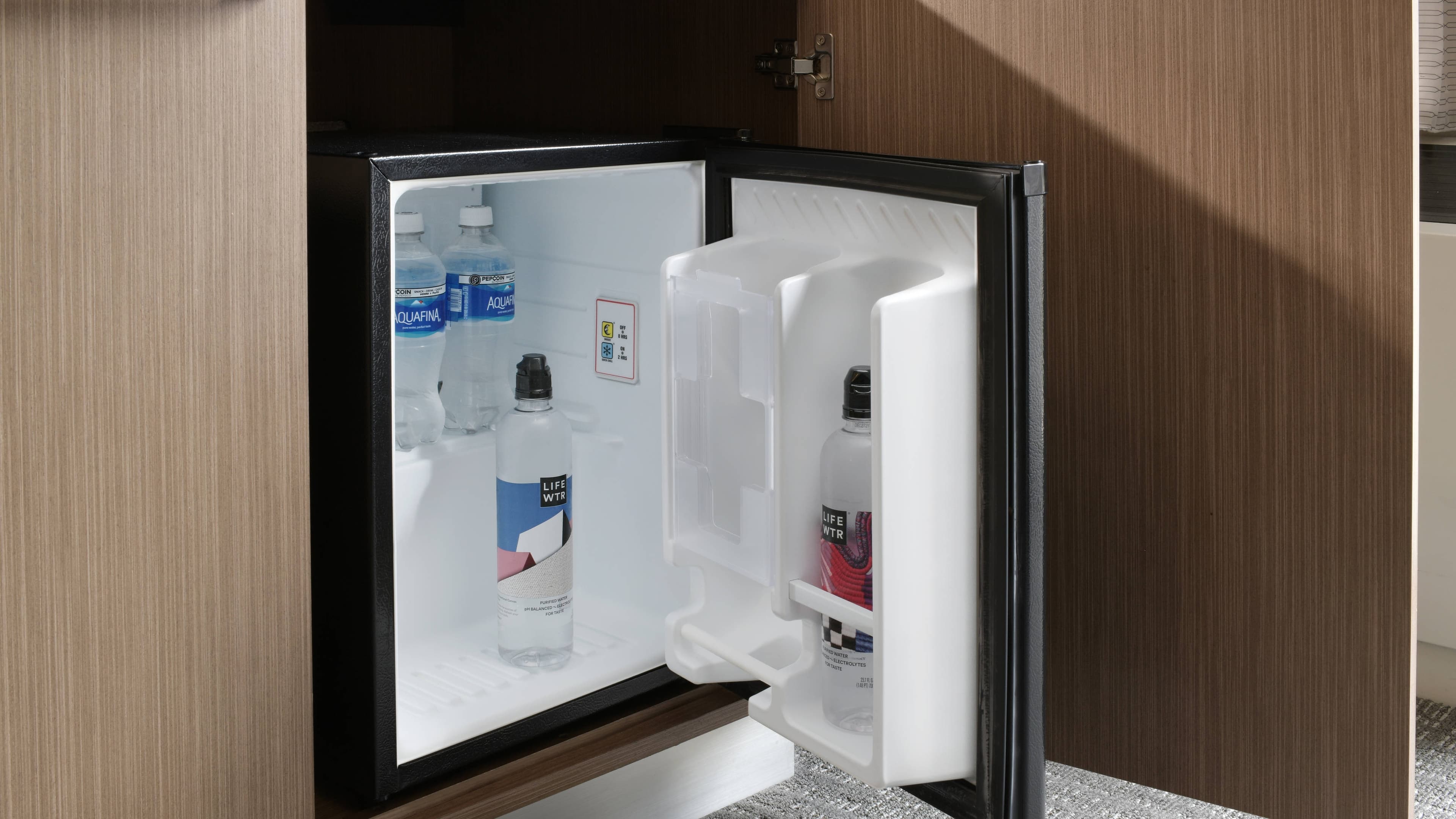 Standard Queen Queen - Image 4