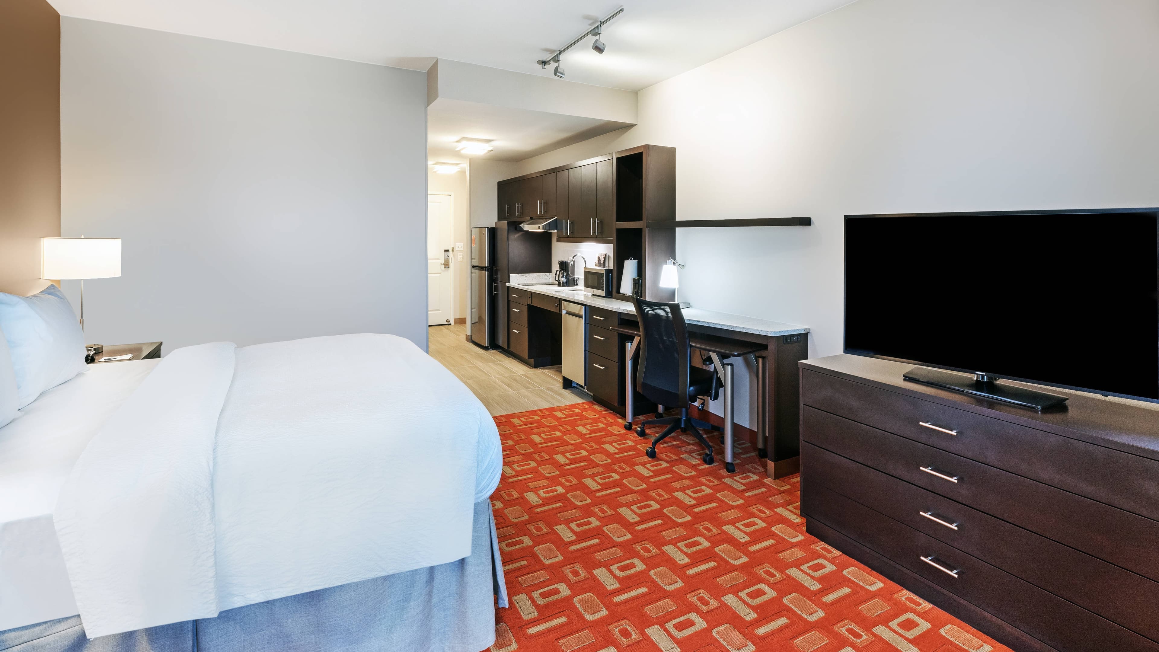 Studio Suite - Image 3