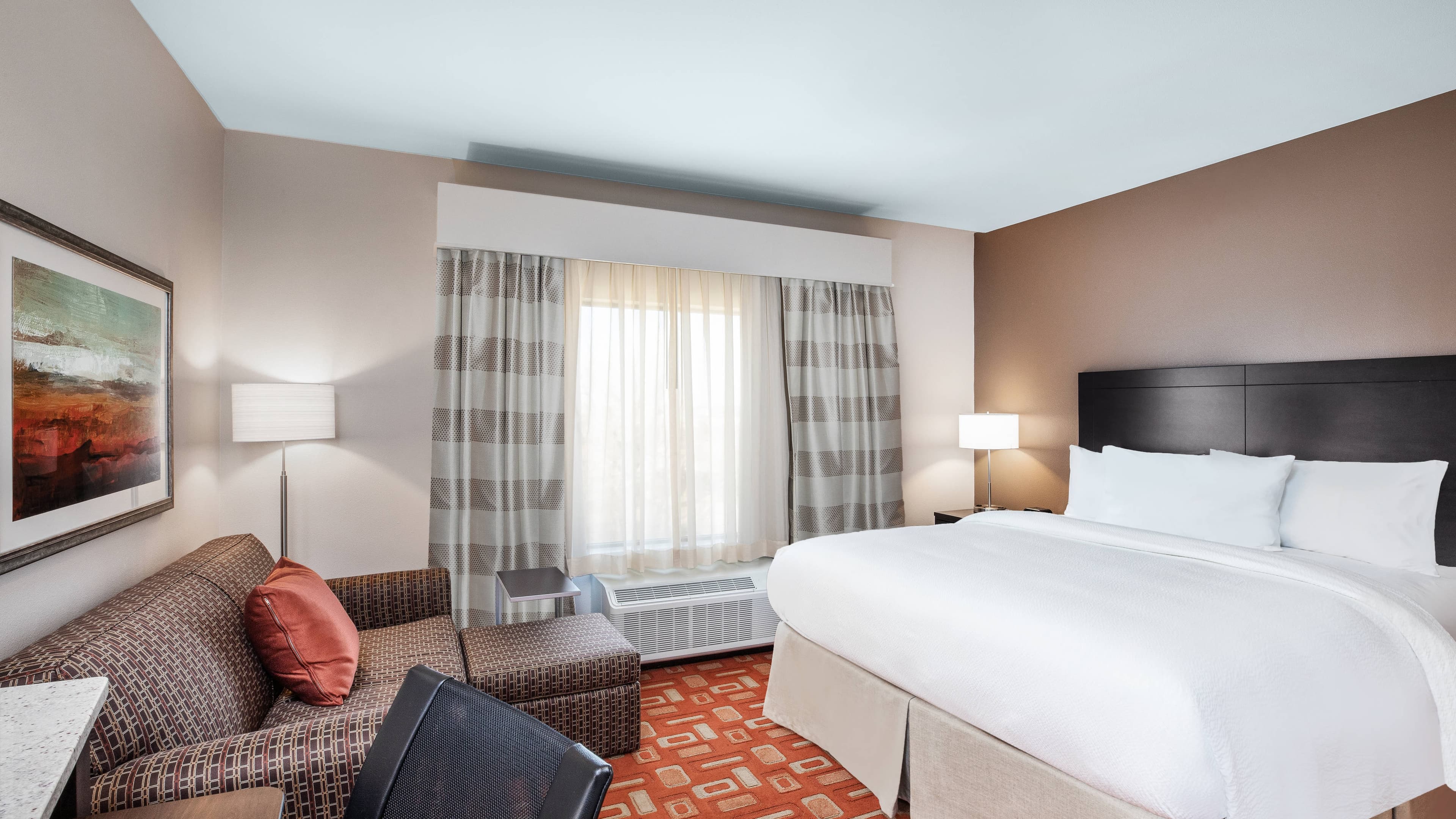 Studio Suite - Image 2