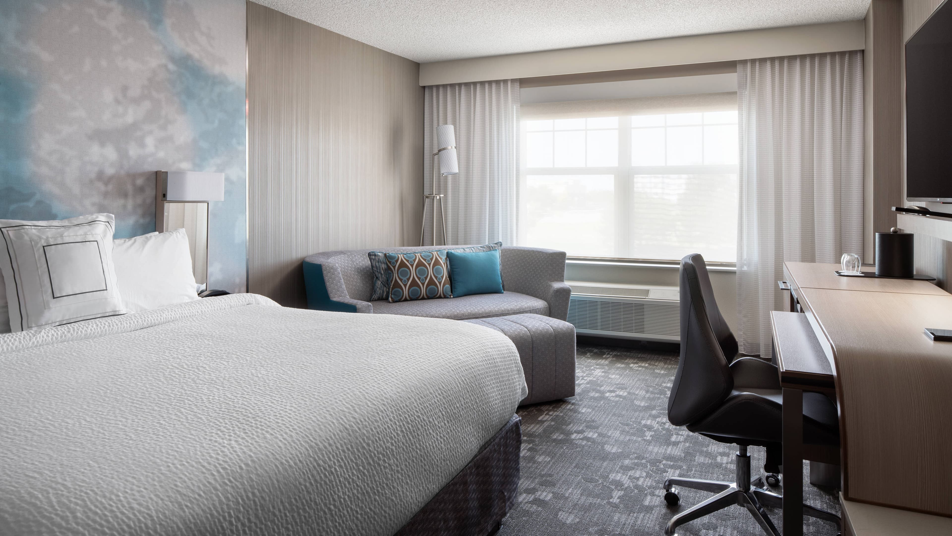 Standard King - Image 1