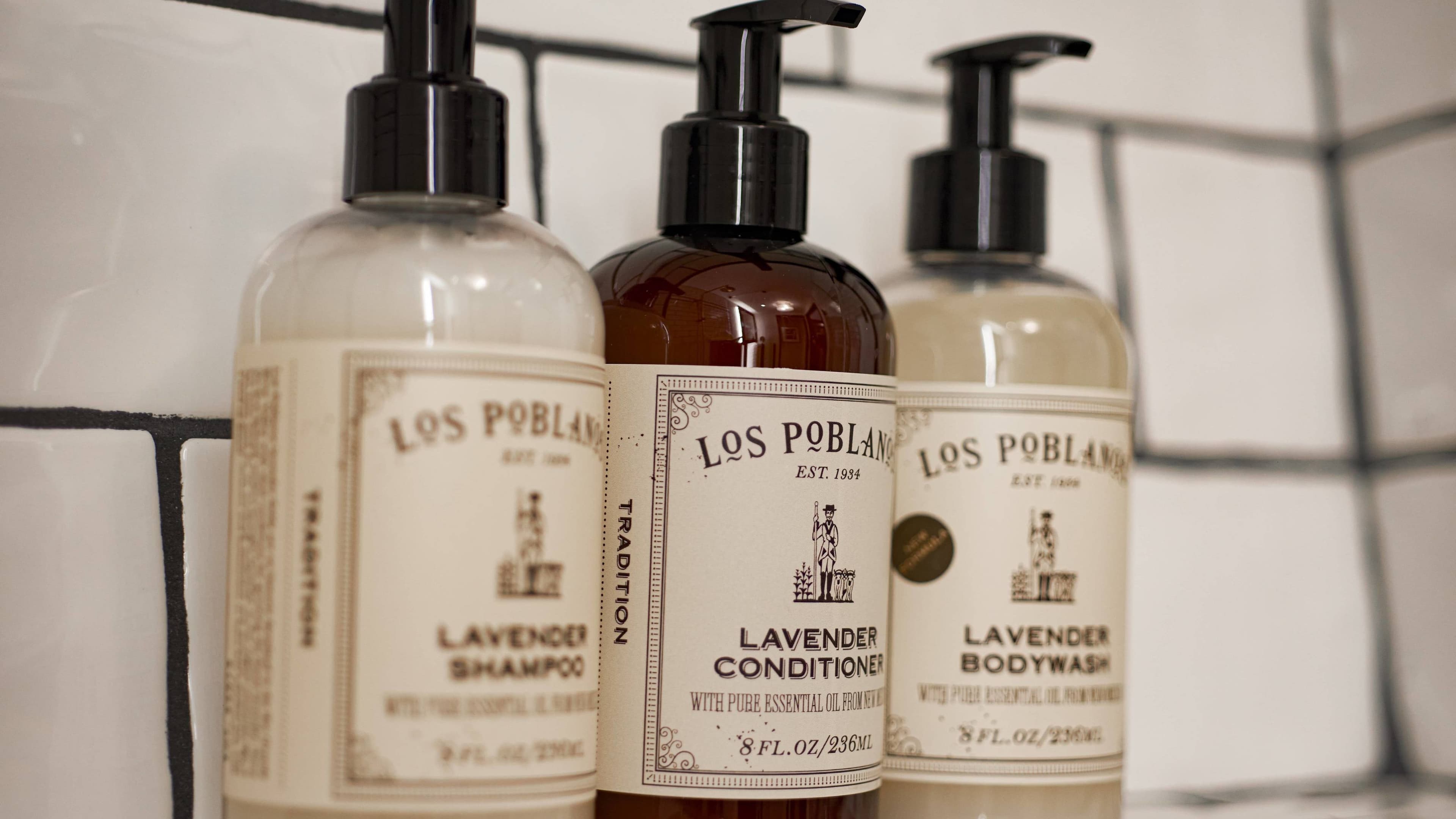 Deluxe Guest room - Image 9