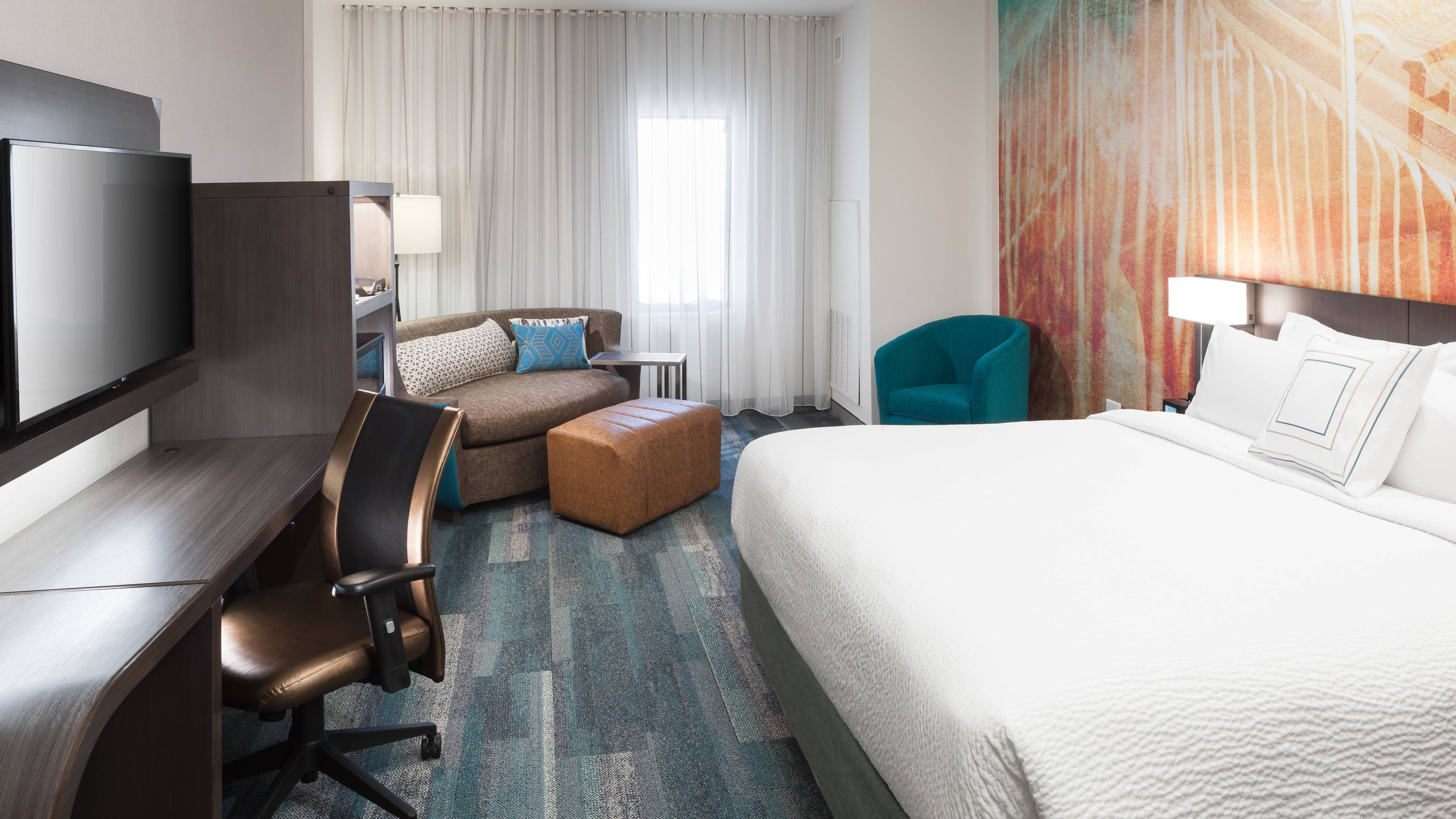 King Guest Room - Image 1