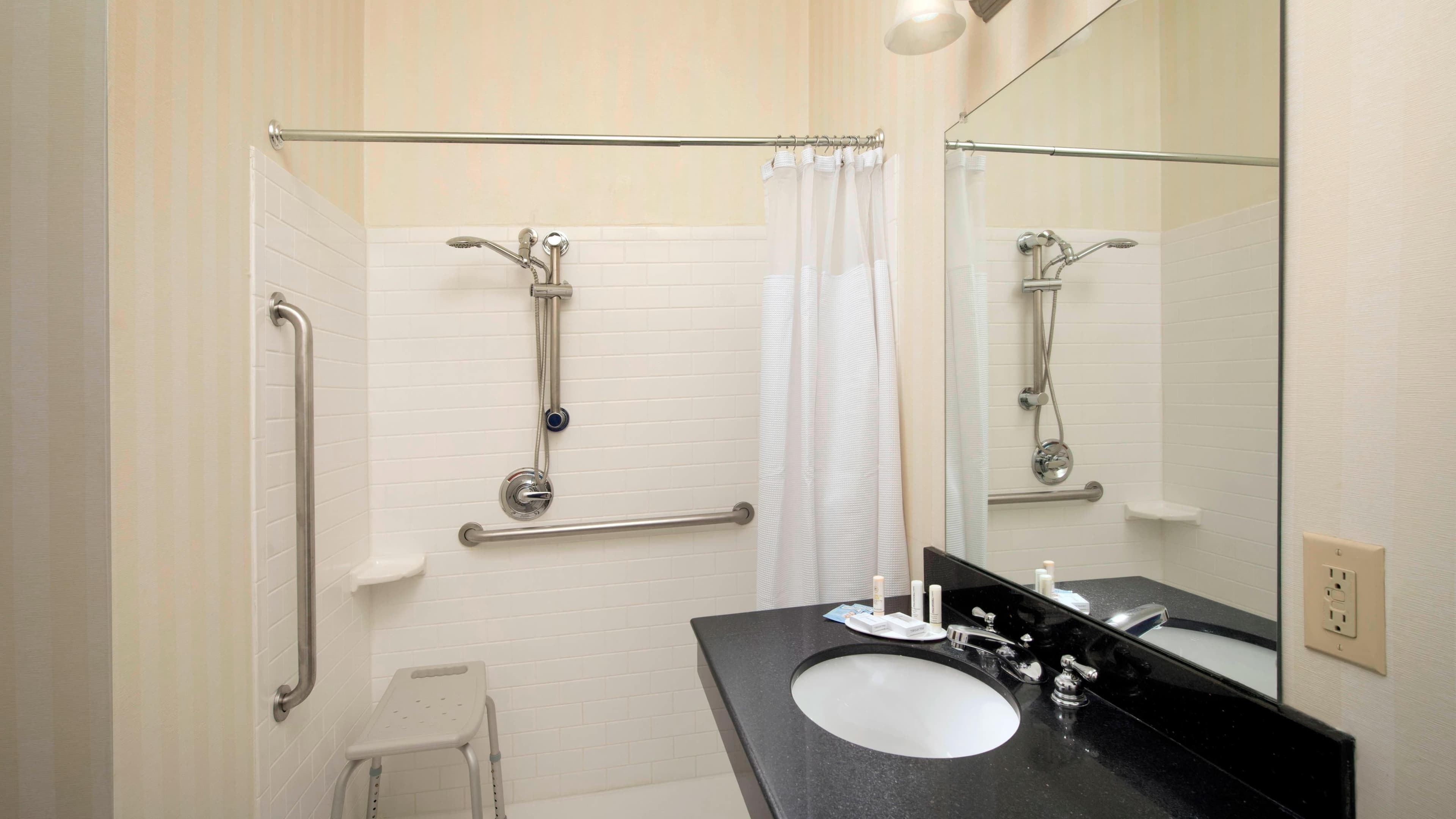 2 Double Beds - Image 6