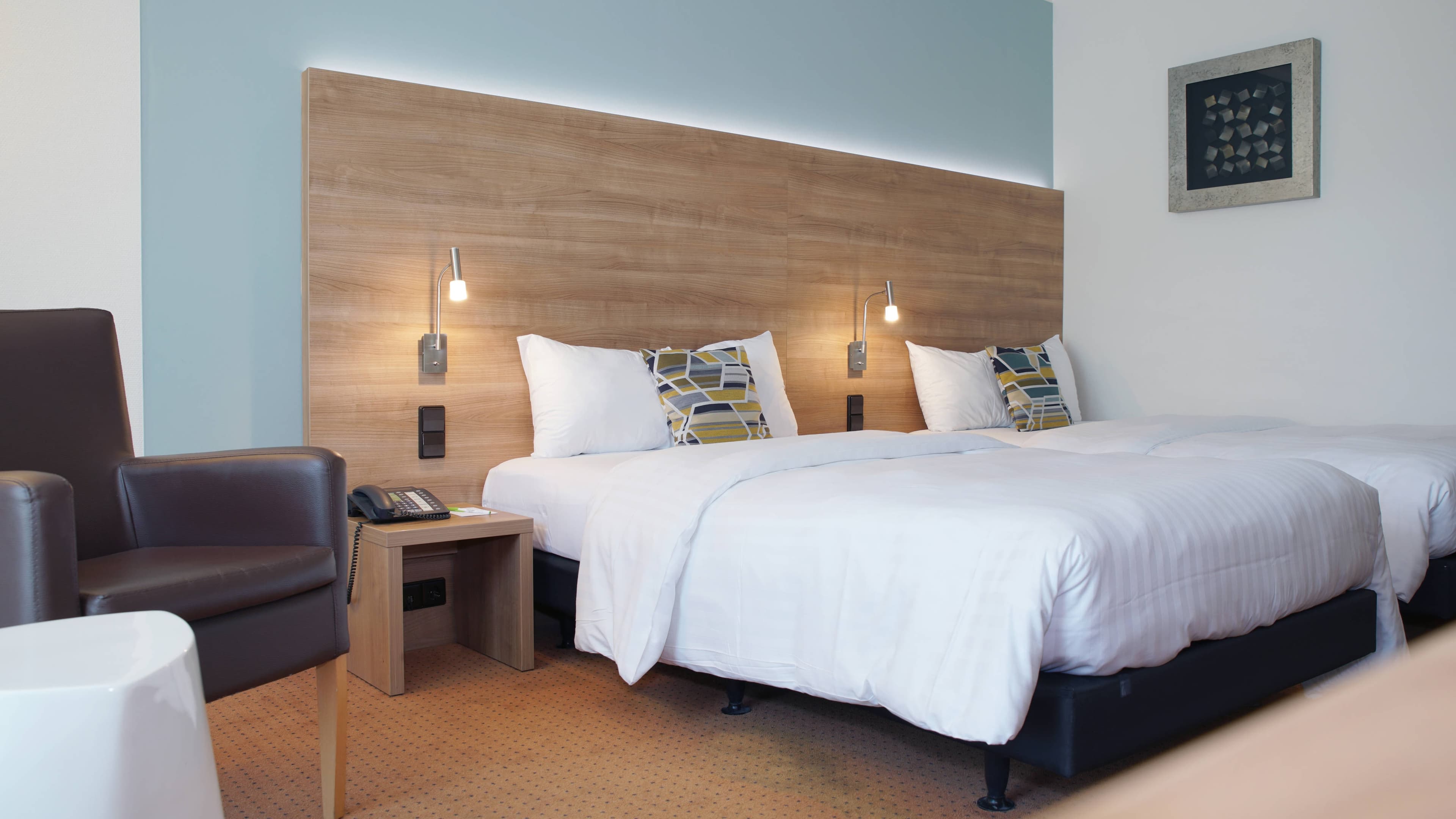 Comfort Room - Image 4