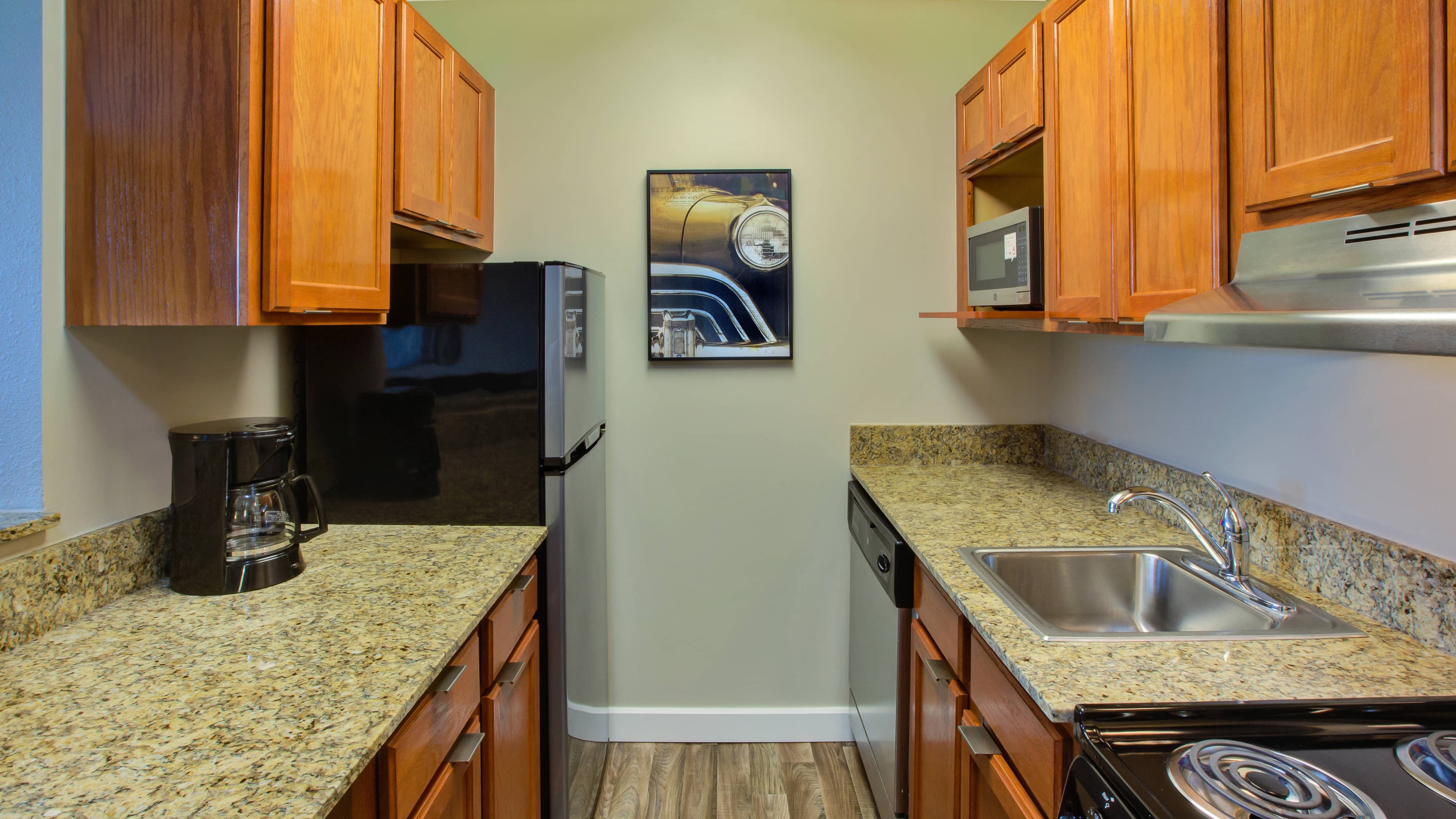 1 Bedroom Suite - Image 3