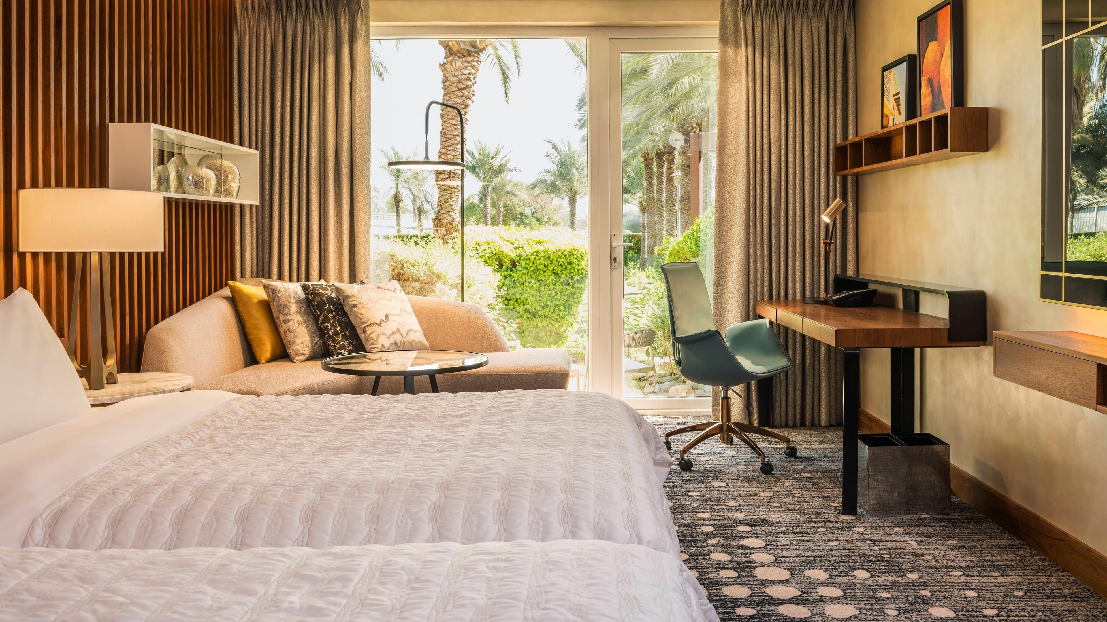 Deluxe Guest room - Image 2