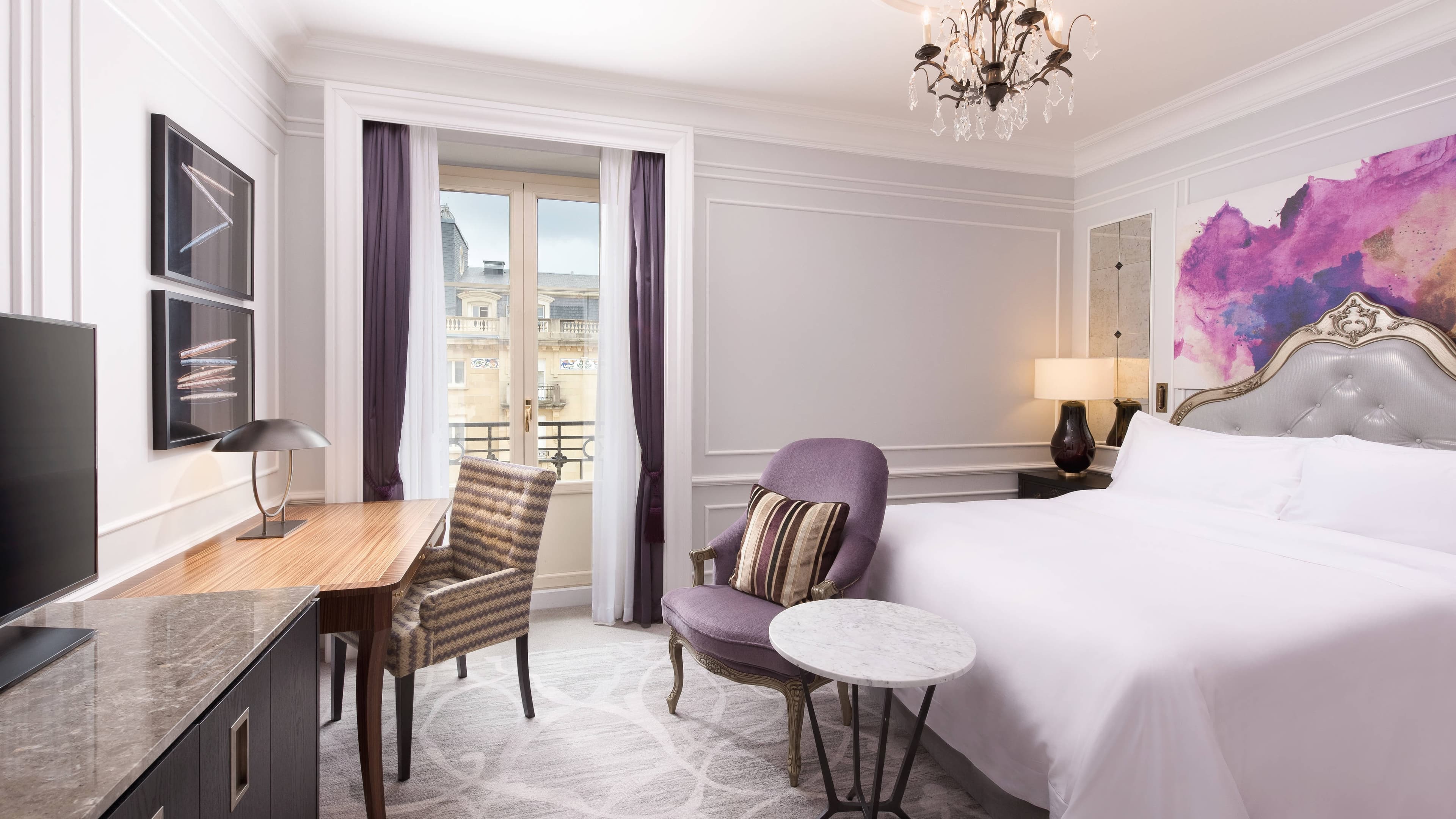 Deluxe room - Image 1