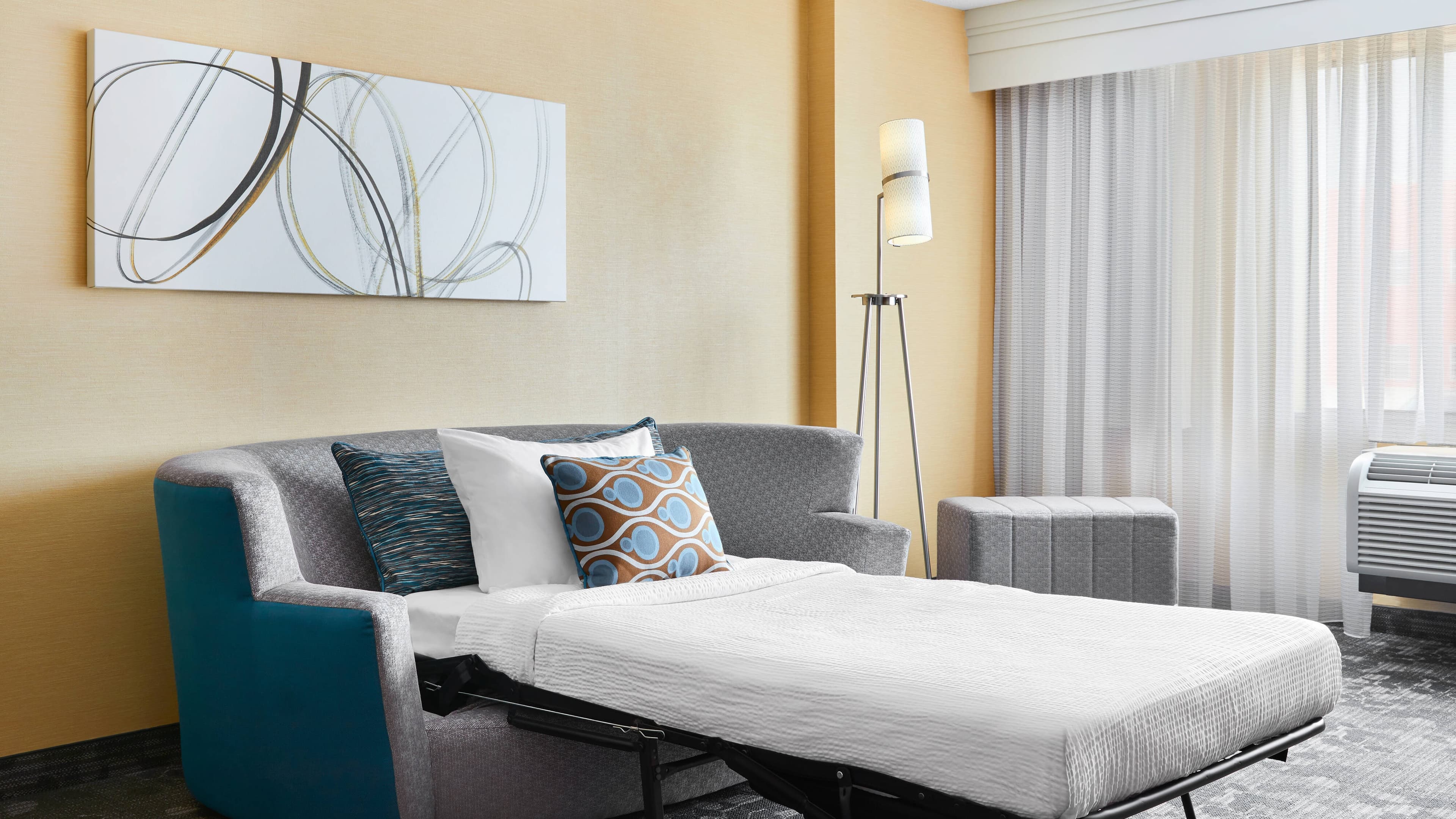 King Guest Room - Image 5