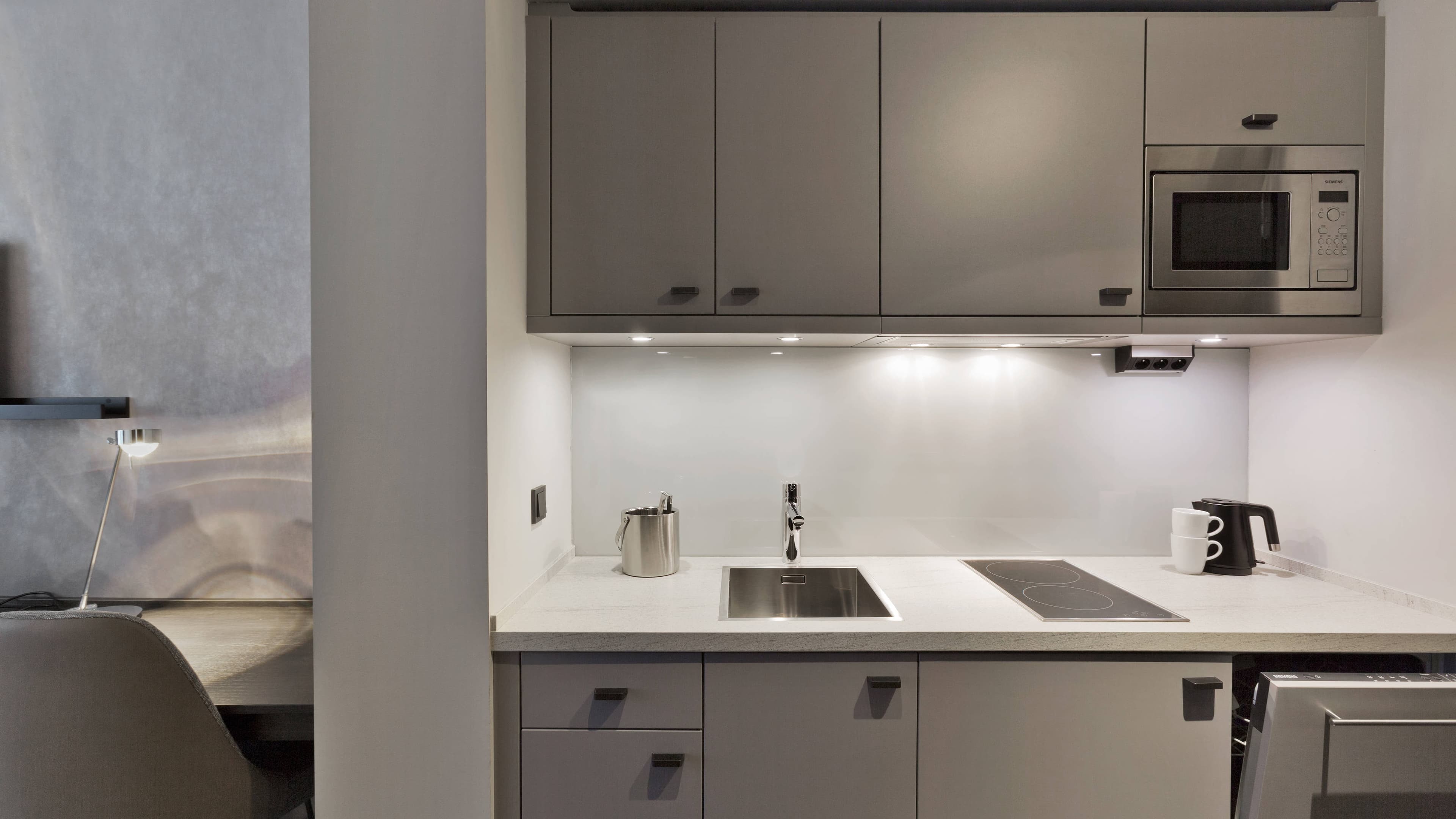 Comfort Studio - Image 2