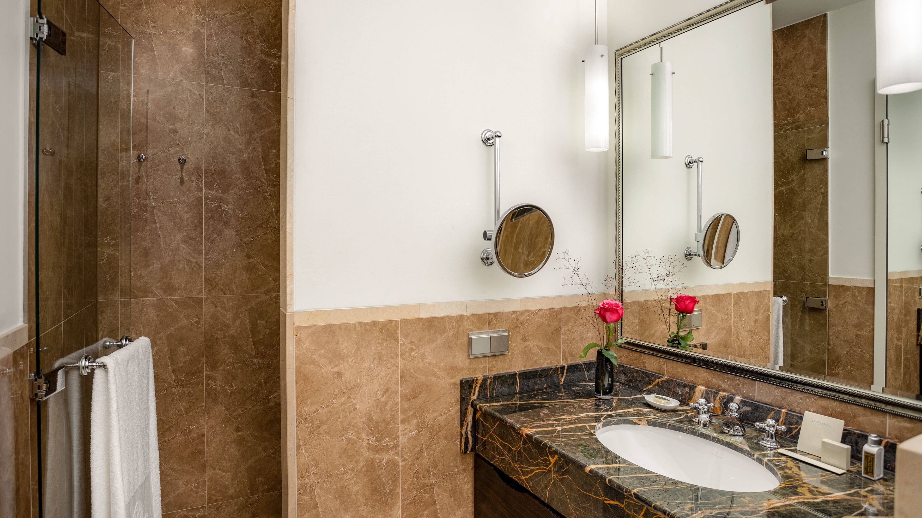 Superior King - Image 2