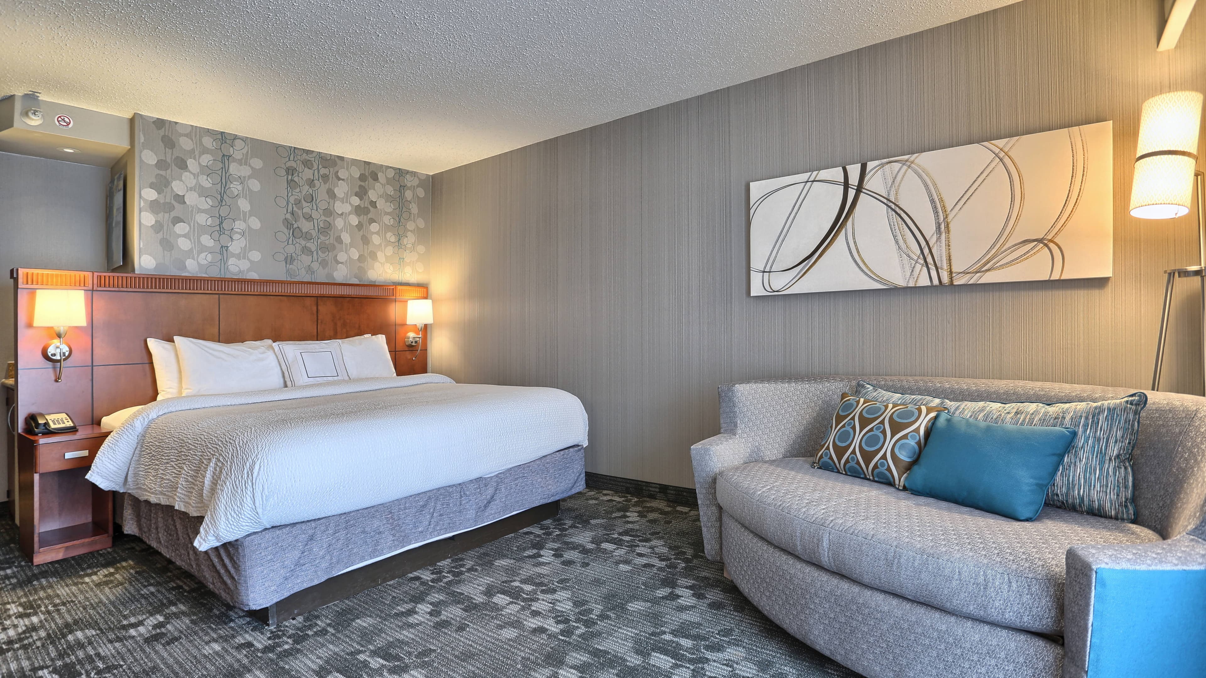 Standard King - Image 2