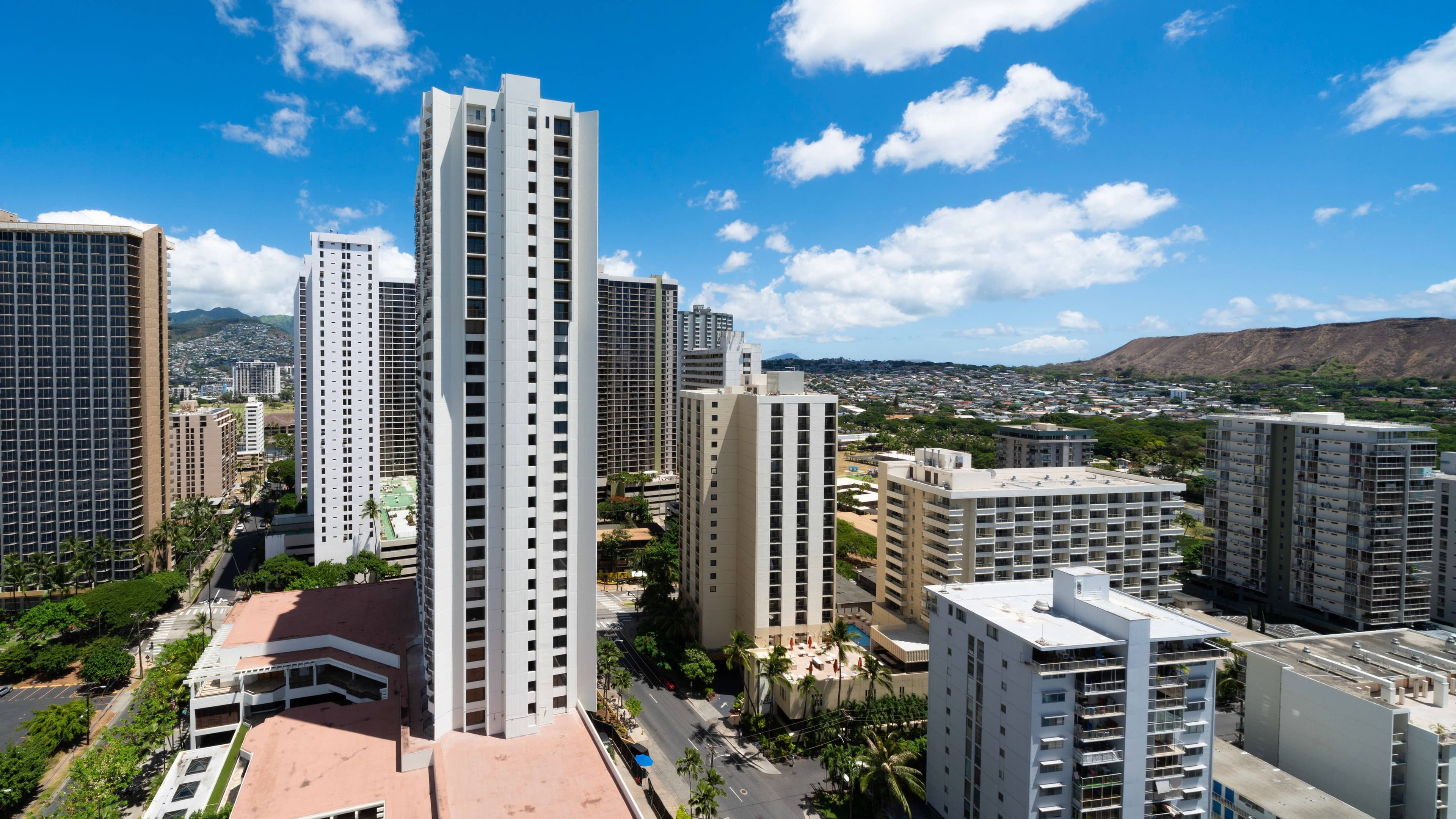 City View (no balcony) - Image 3