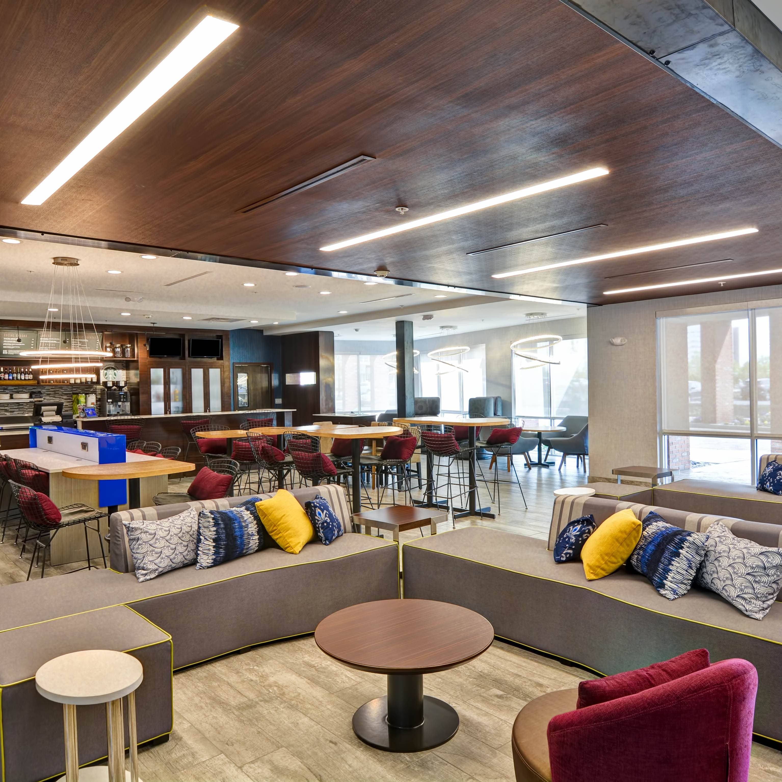 Courtyard Long Island Islip/Courthouse Complex